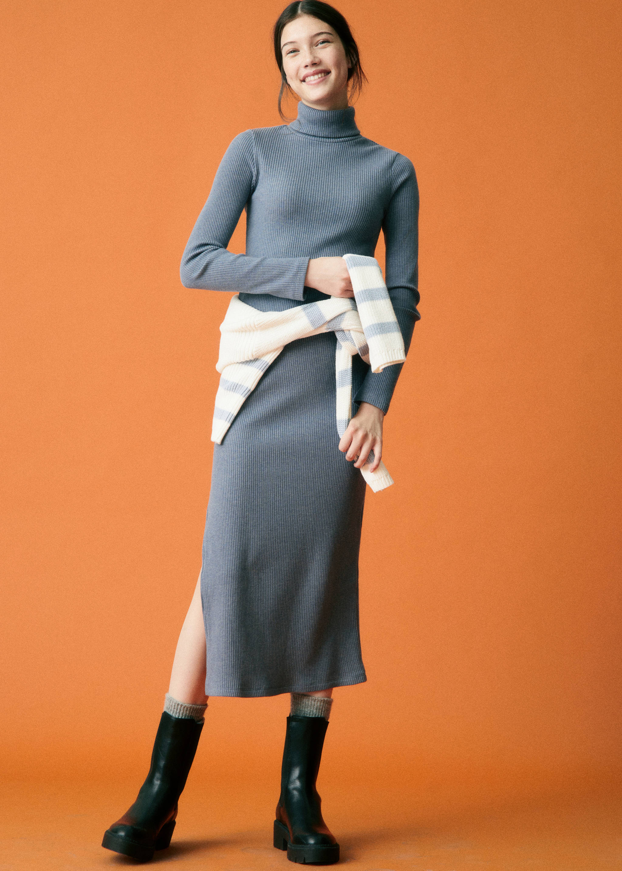 Ribbed knit dress - Details of the article 5