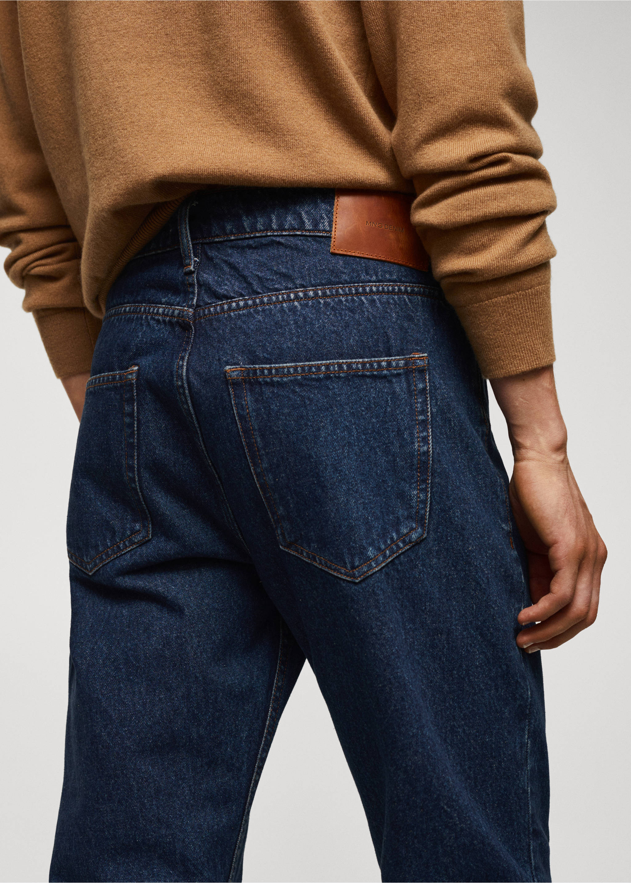 Bob straight-fit jeans - Details of the article 4, Open Blue. Ref: 57064389-00.