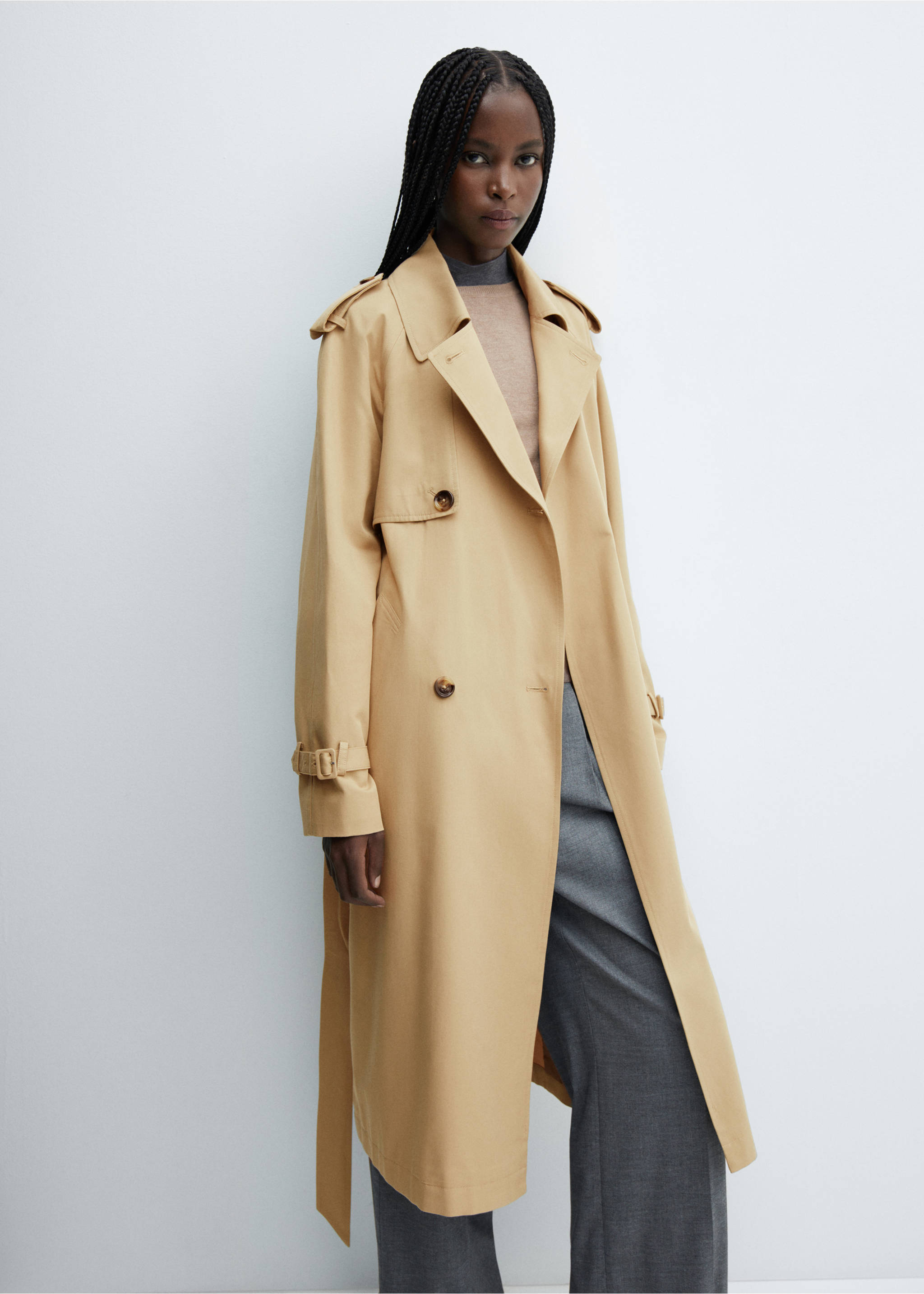 Fließender Trenchcoat mit Gürtel - Mittlere Ansicht, Mittelbraun. Ref: 57064393-00.
