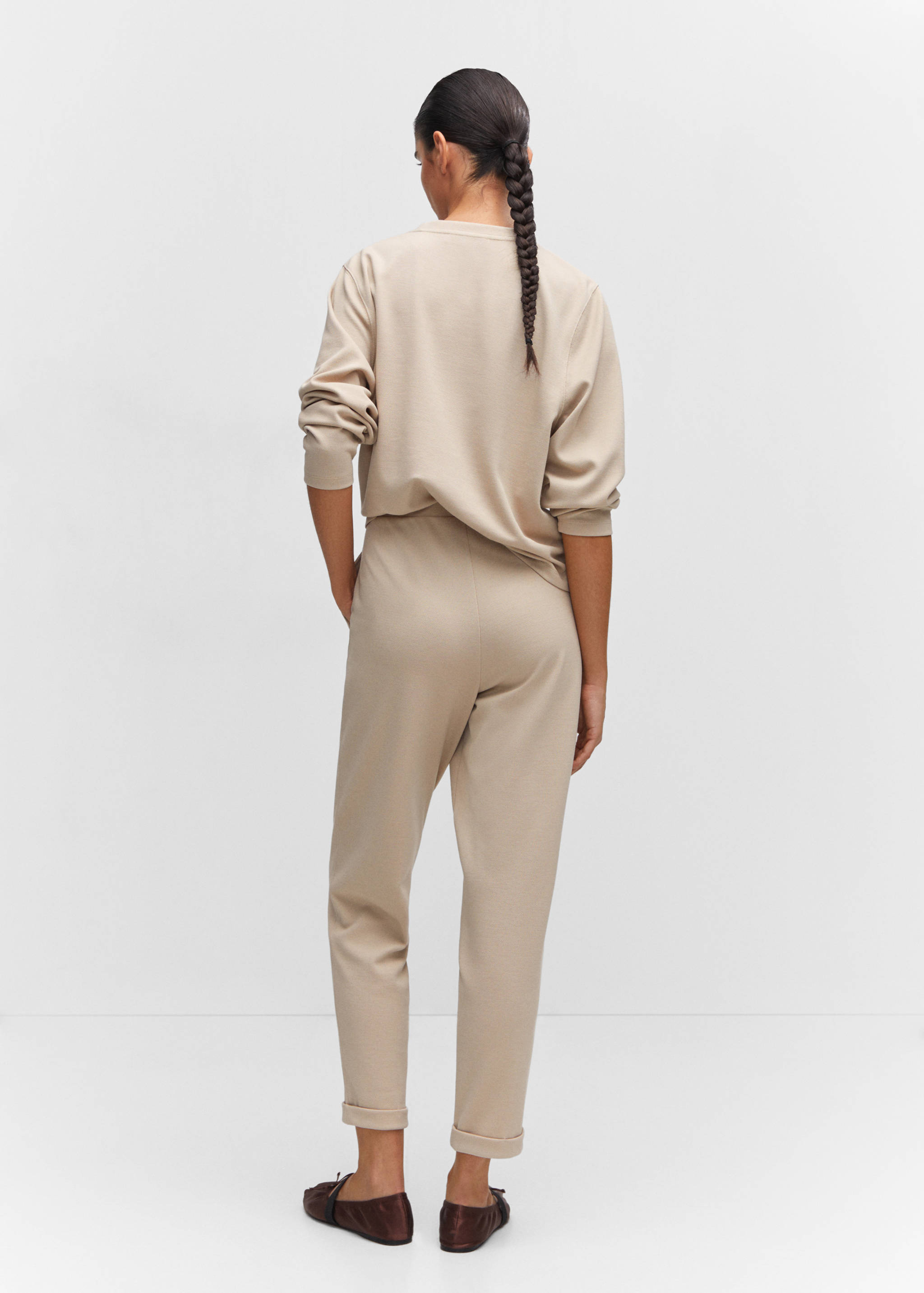 Pantalón jogger costuras - Reverso del artículo
