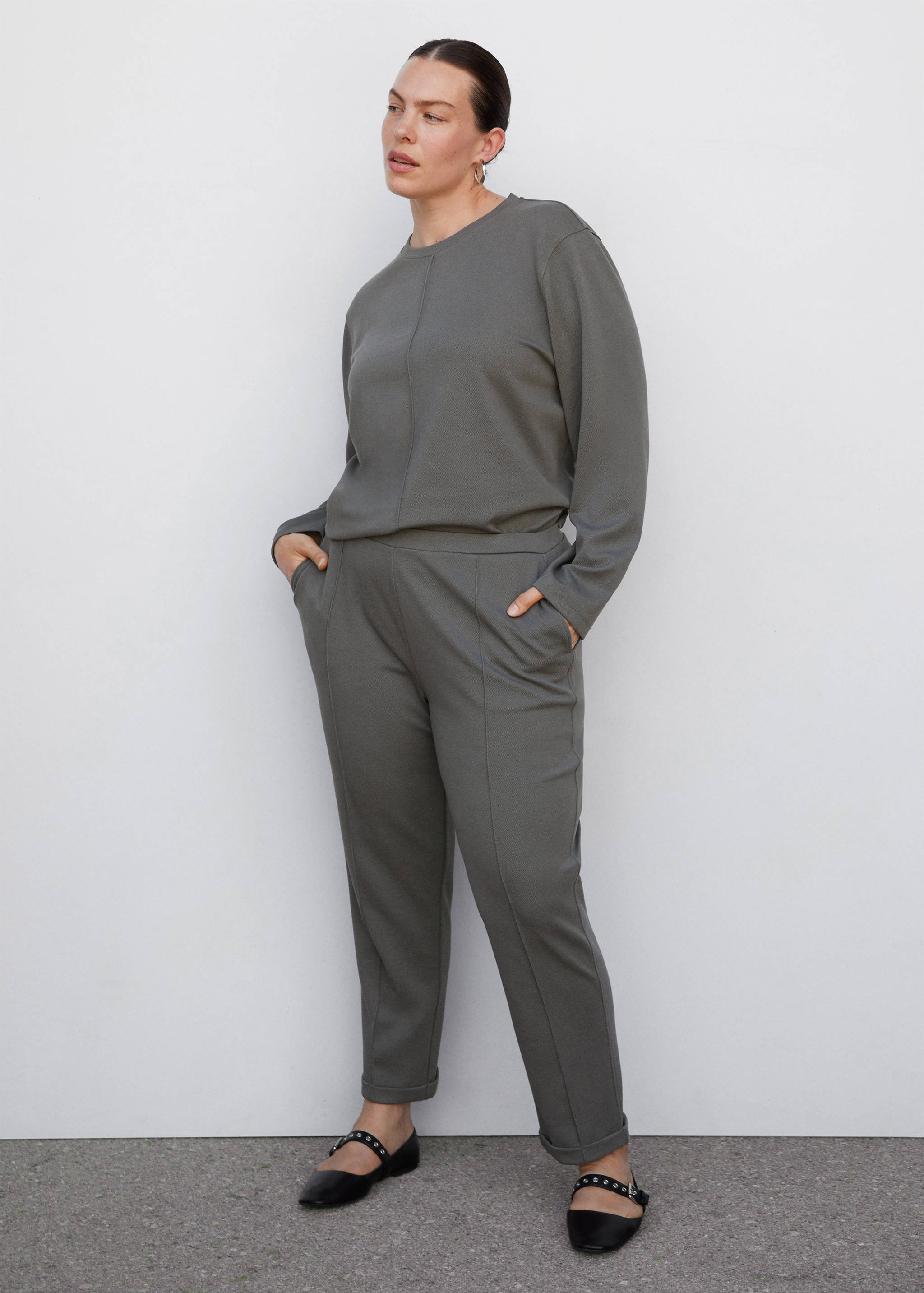 Kalhoty jogger s prošitými švy - Detail zboží 3