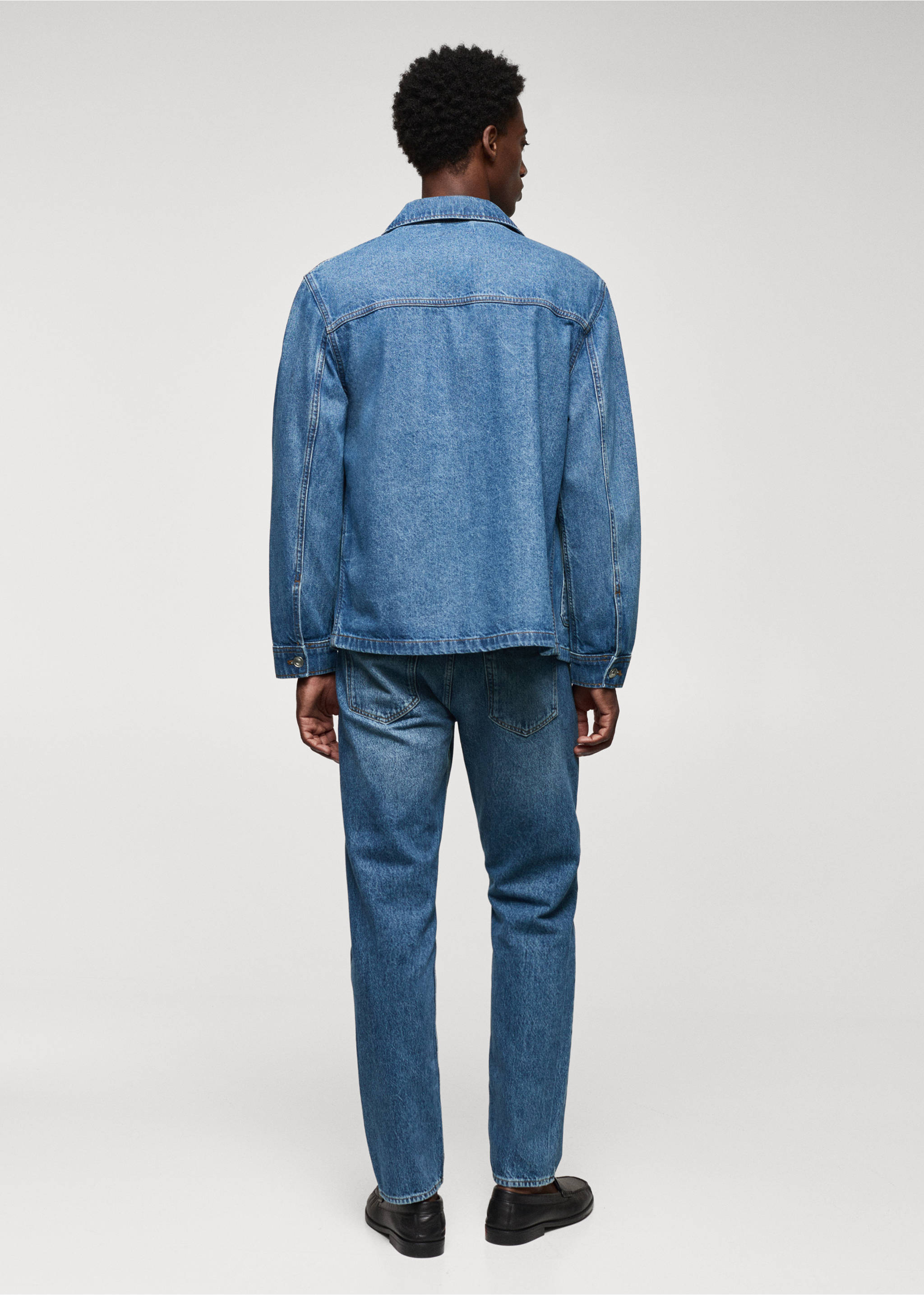 Jeans-Overshirt aus Baumwolle mit Taschen - Rückseite des Artikels, Dunkelblau. Ref: 57064415-00.