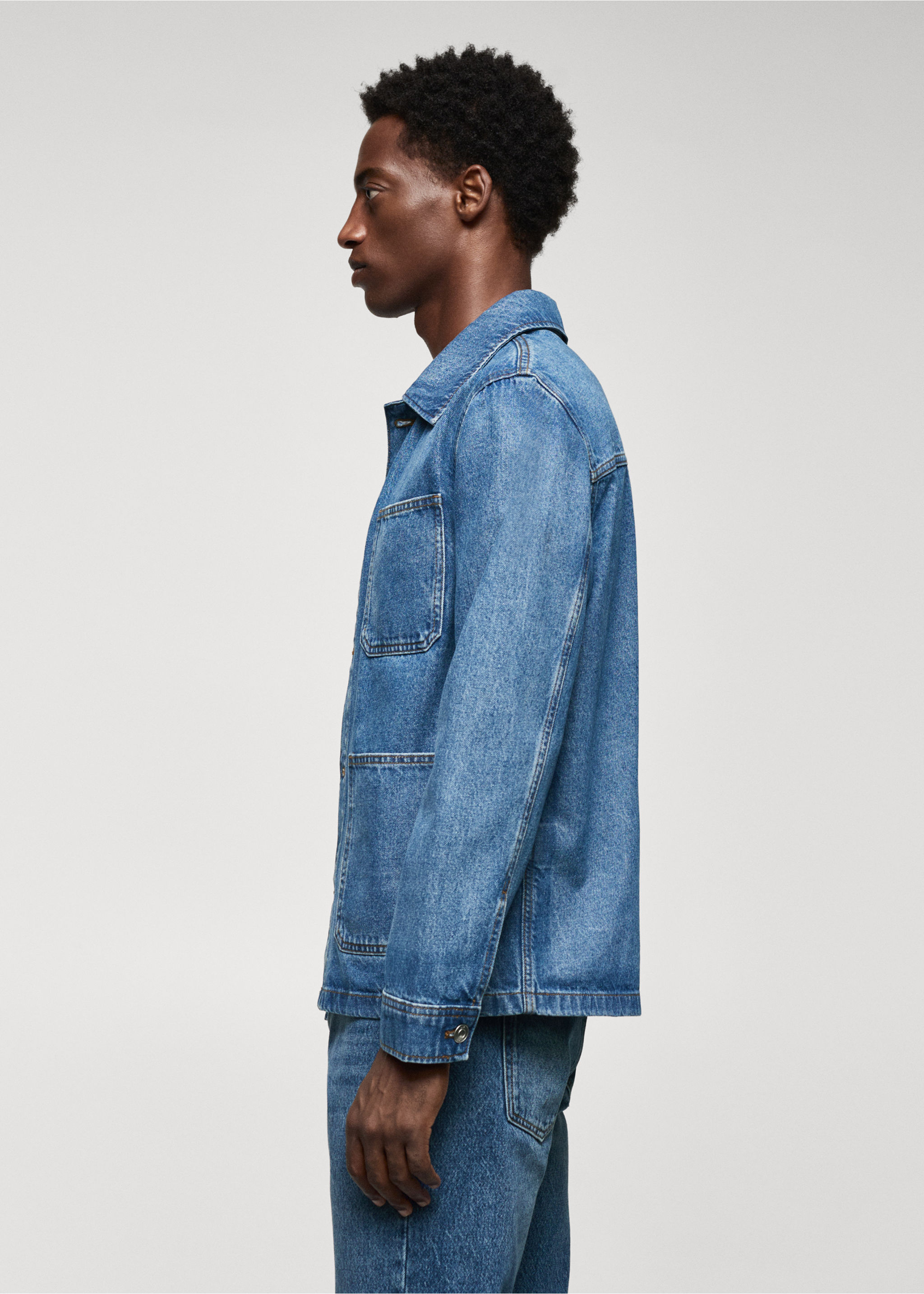 Cotton denim overshirt with pockets - Details of the article 2