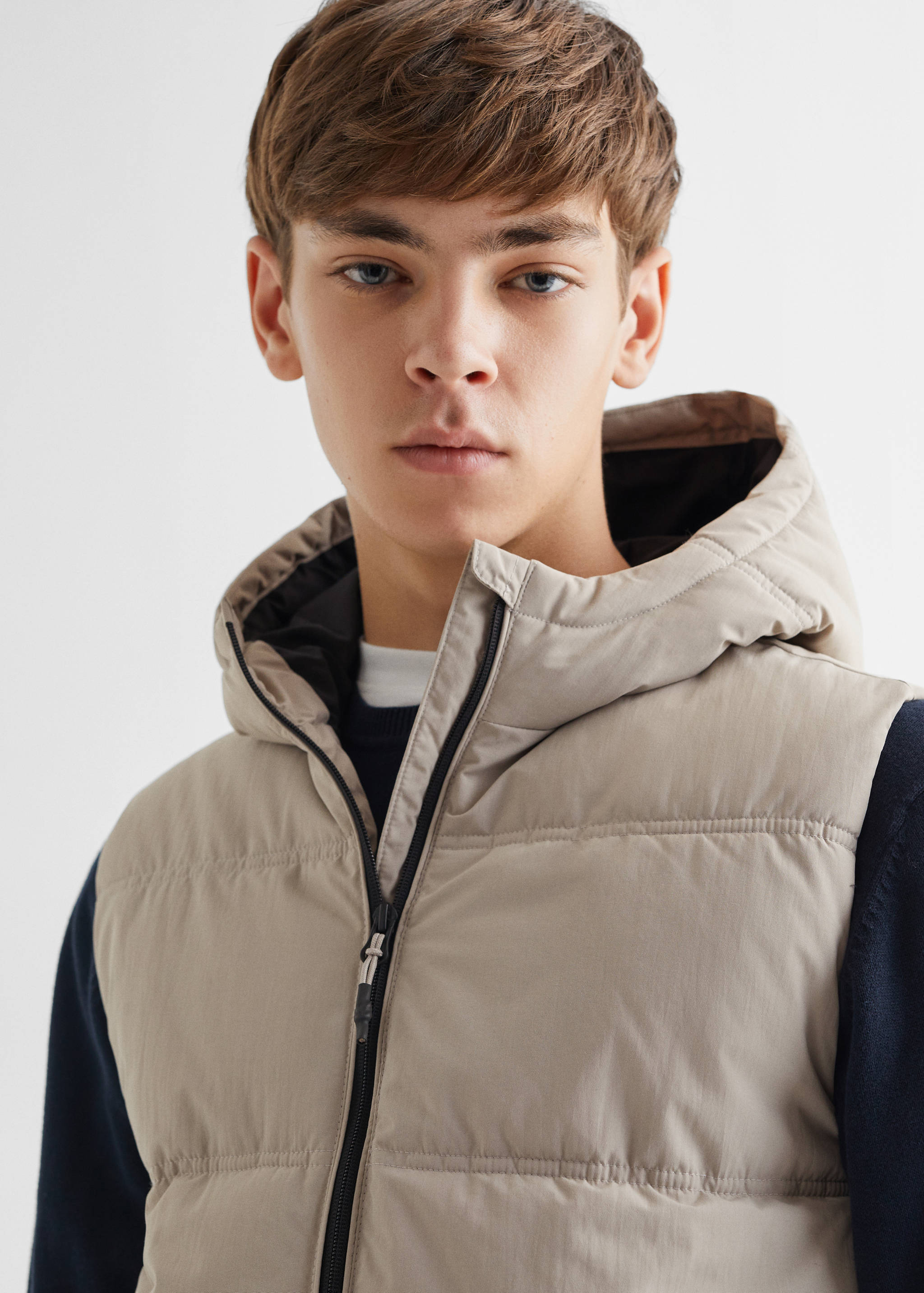 Quilted gilet - Details of the article 1