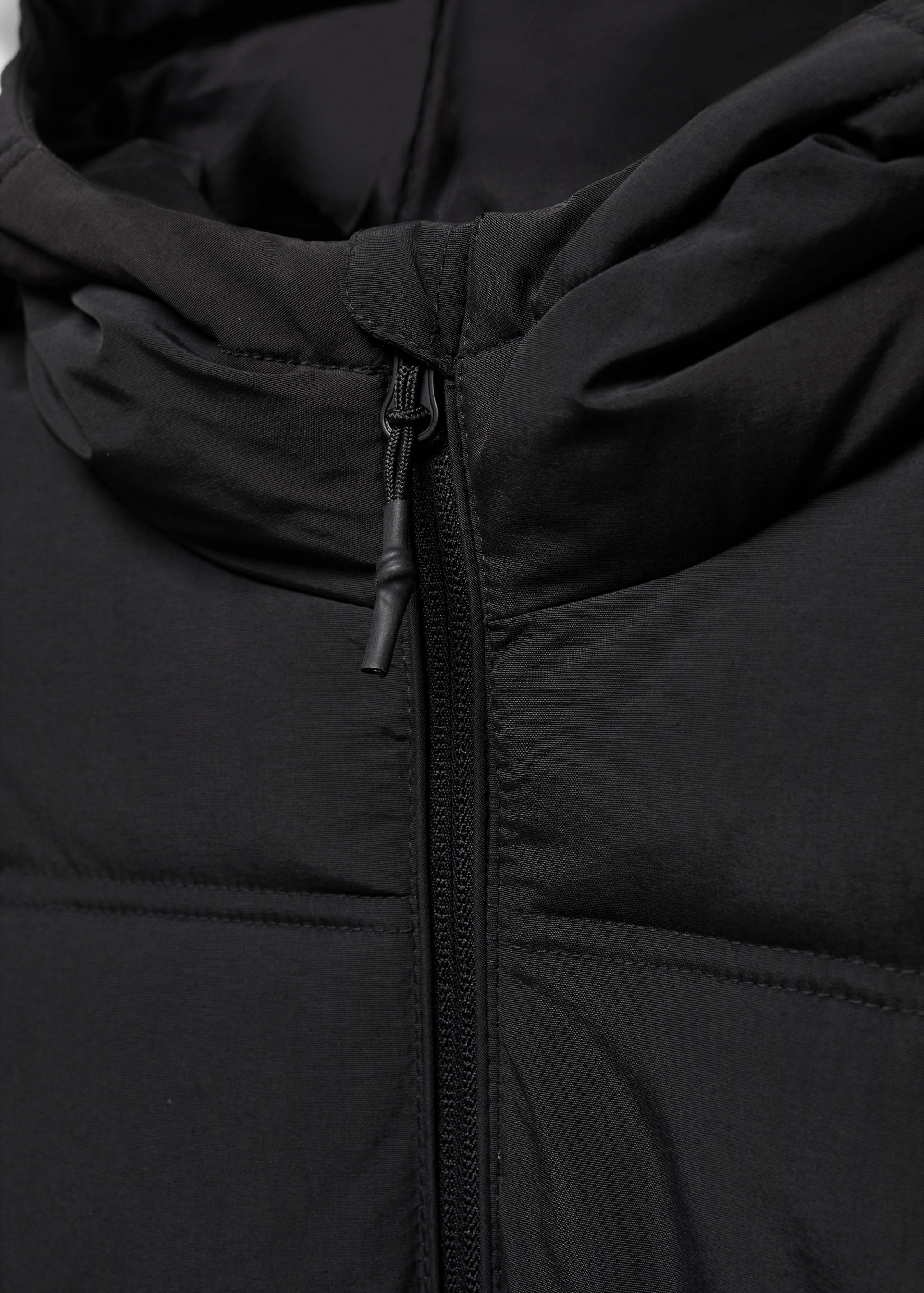 Quilted gilet - Details of the article 8