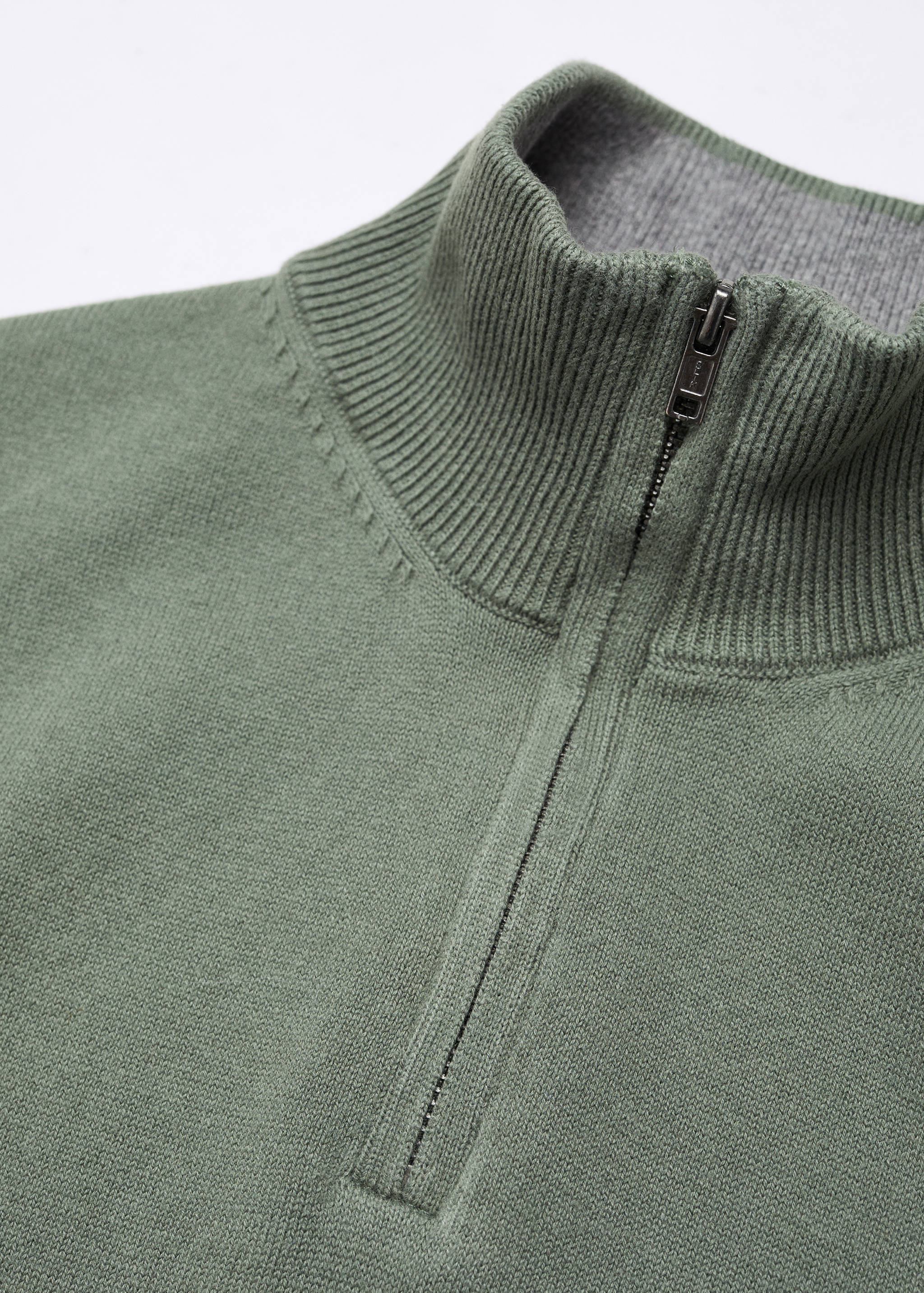 Pull-over col fermeture Éclair - Détail de l'article 8