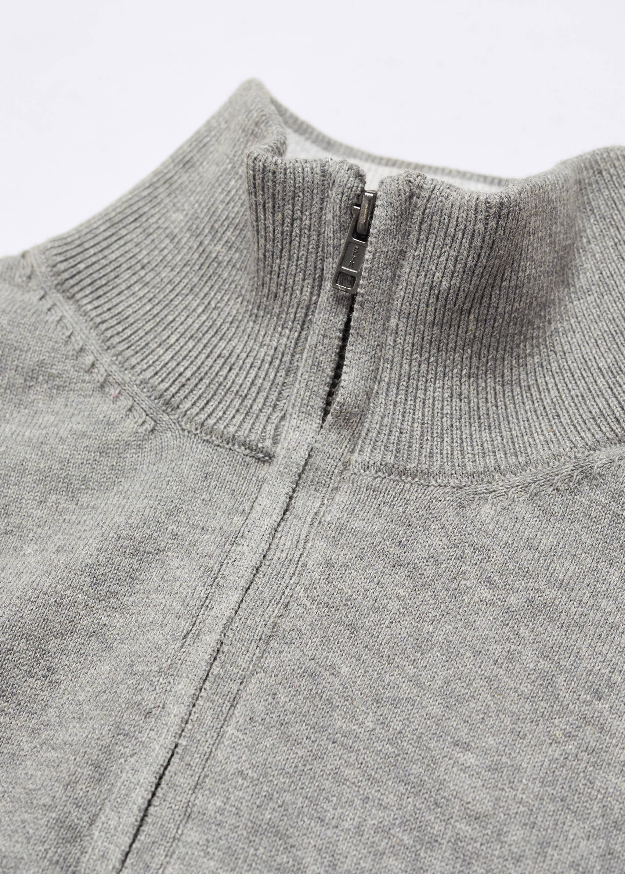 Pull-over col fermeture Éclair - Détail de l'article 8