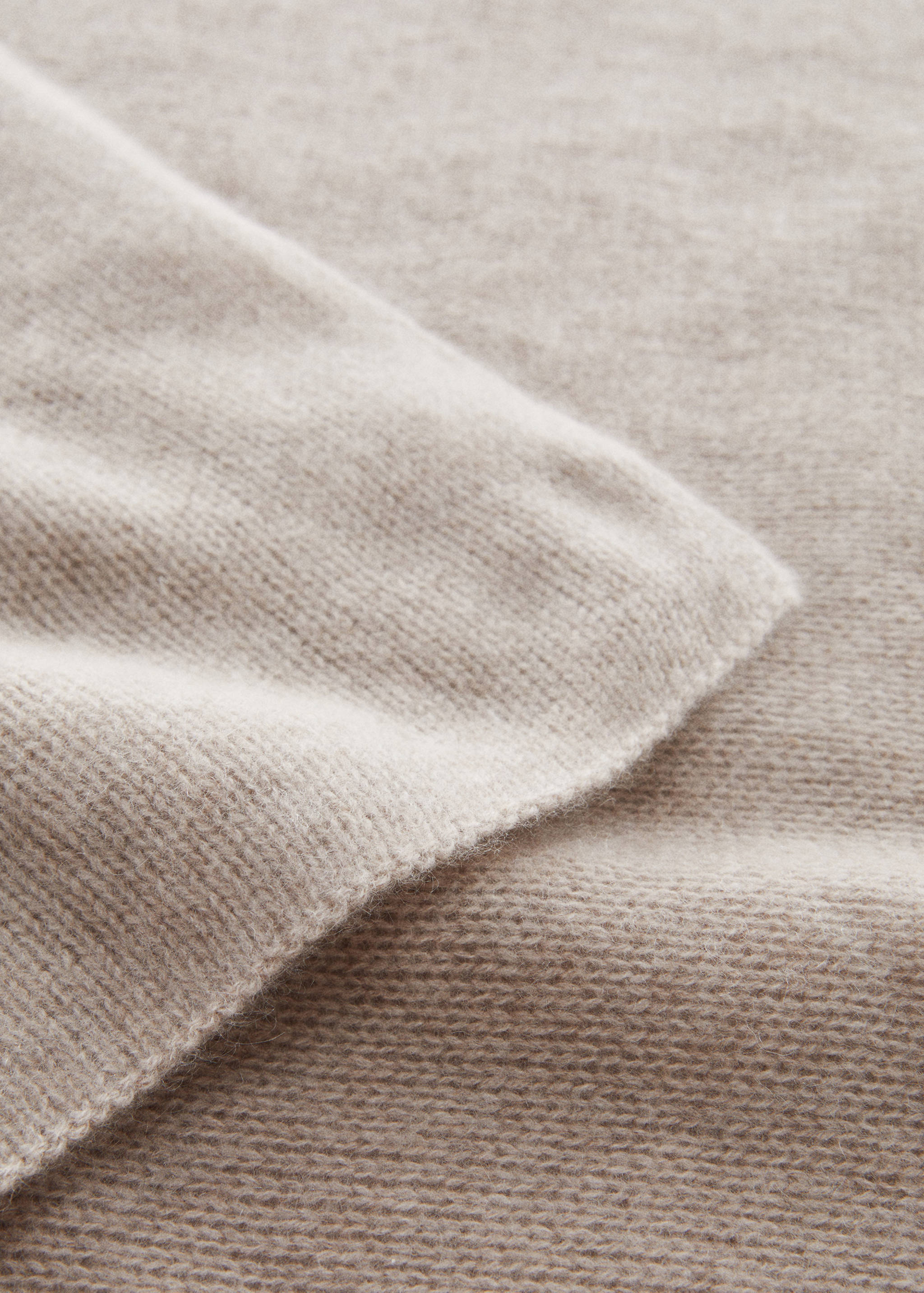 Cashmere scarf - Details of the article 1