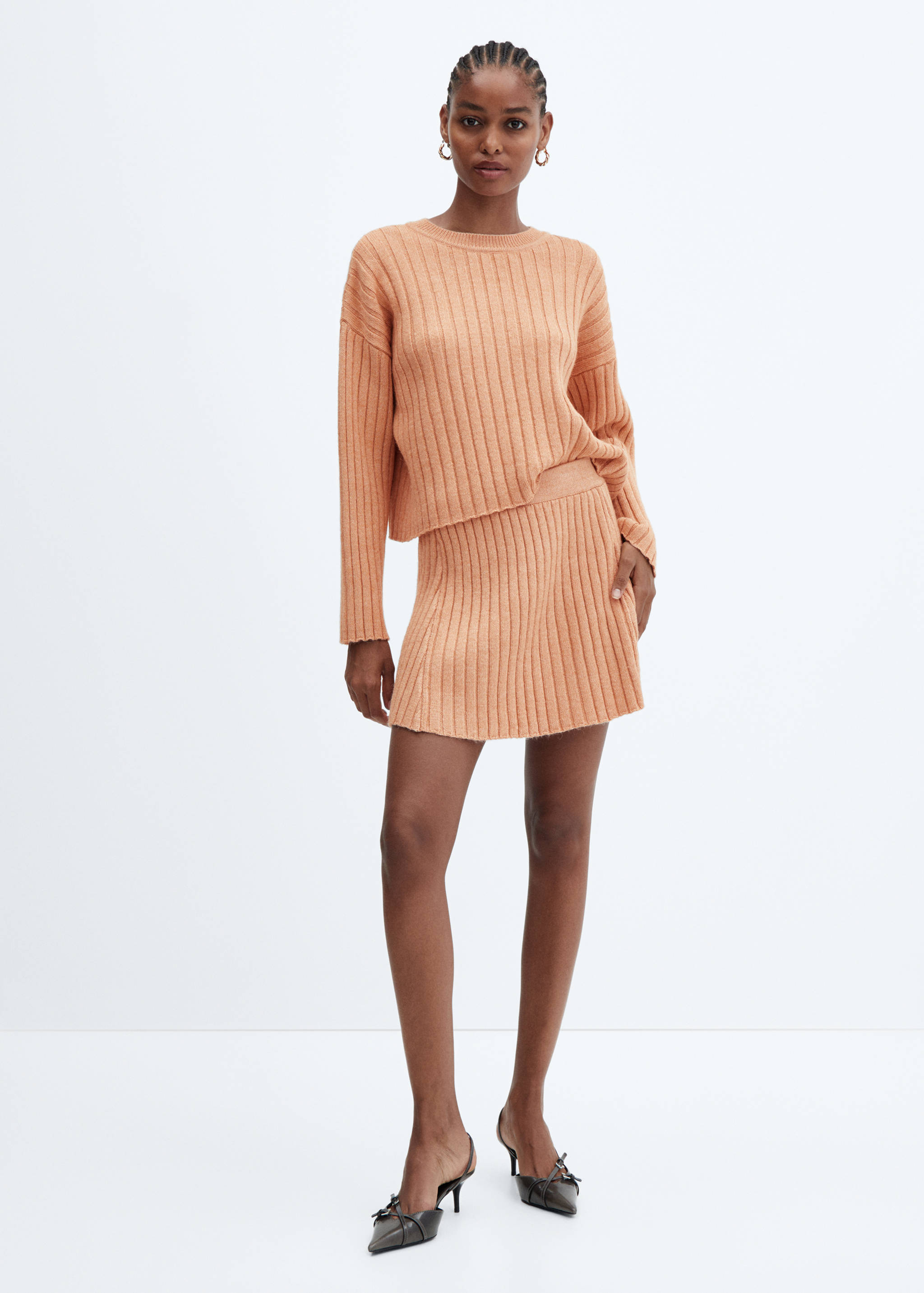 Falda canalé evasé - Plano general