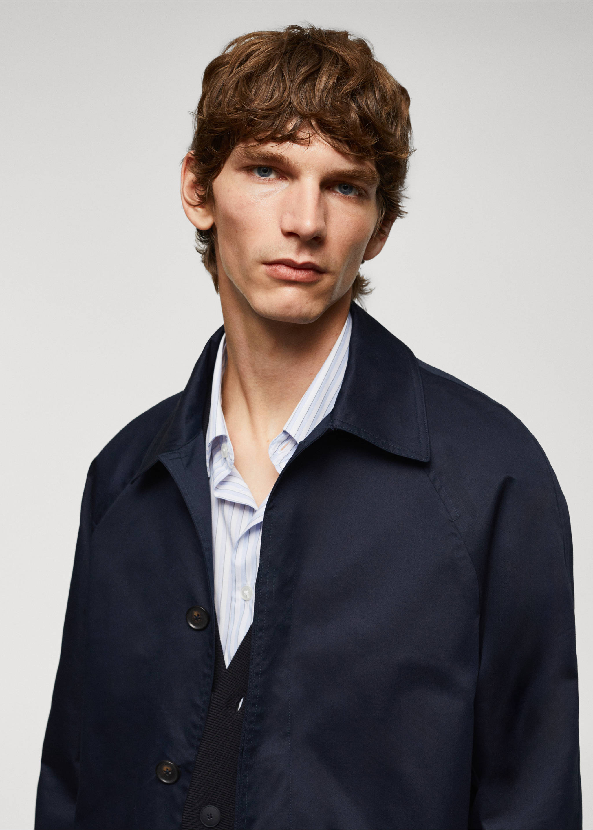 Relaxed-fit cotton trench coat - Details of the article 1, Dark Navy. Ref: 57065948-00.