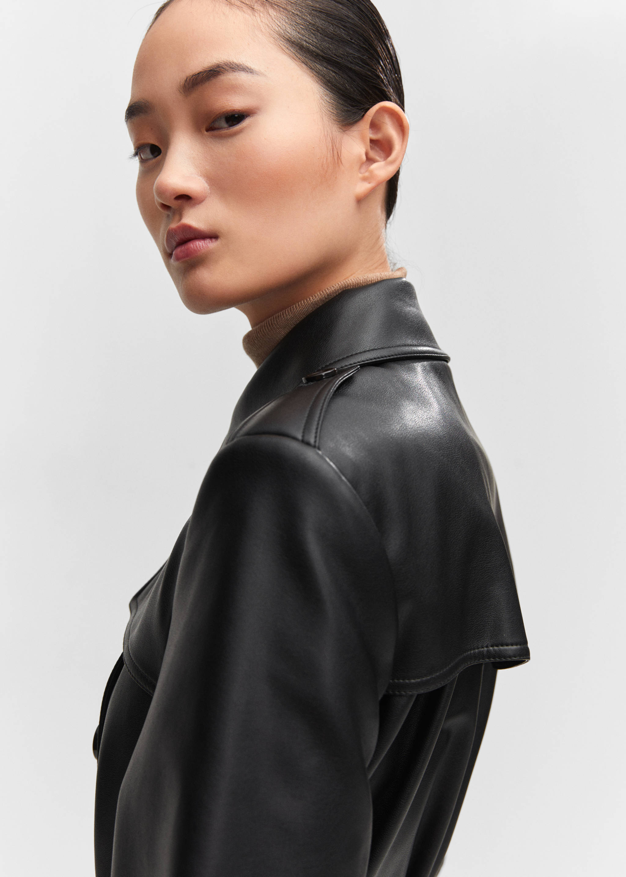 Faux-leather trench coat - Details of the article 1