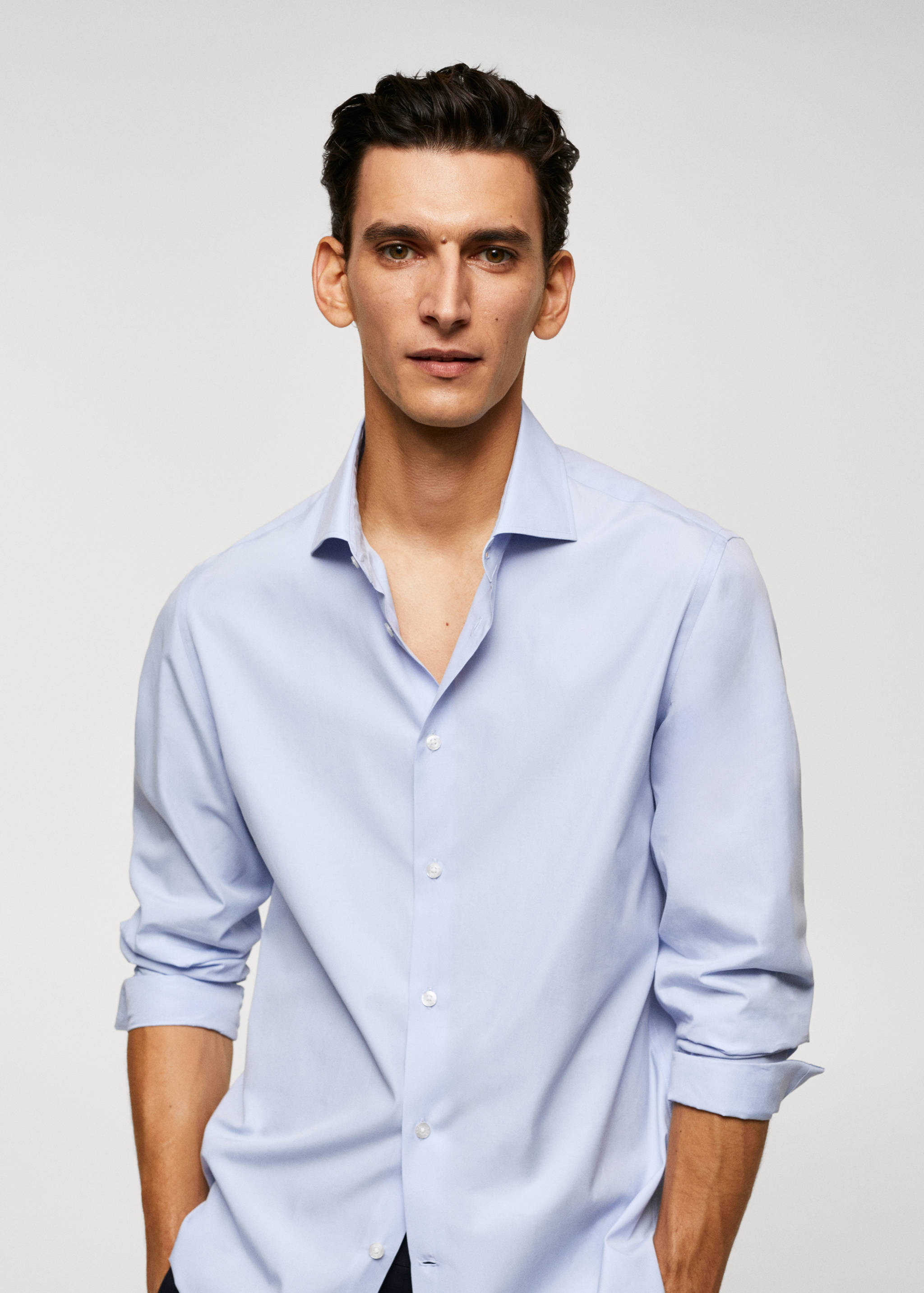 100% cotton slim fit shirt - Details of the article 1