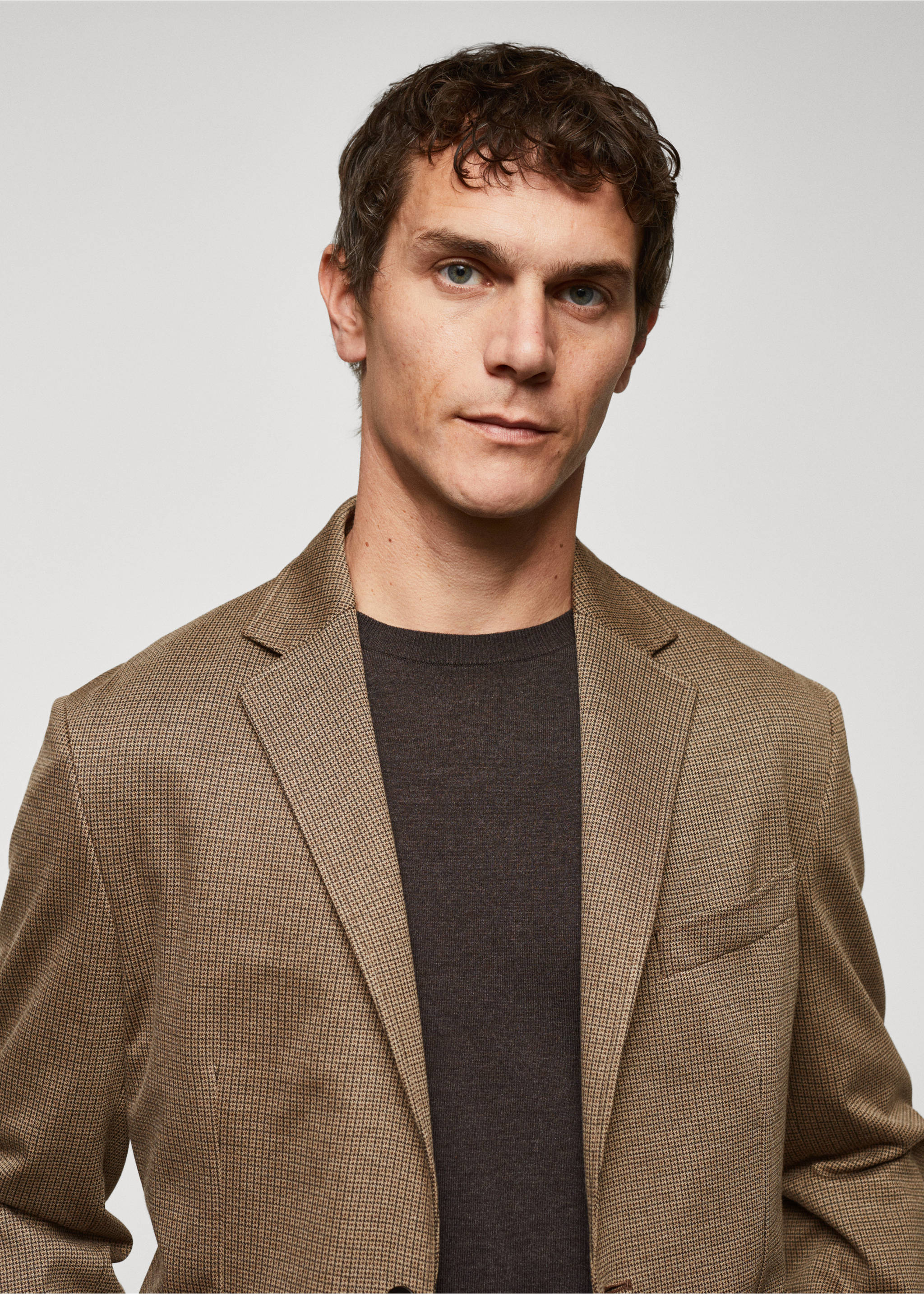 Slim Fit-Sakko mit Mikro-Hahnentrittmuster - Detail des Artikels 1, Beige. Ref: 57065960-00.