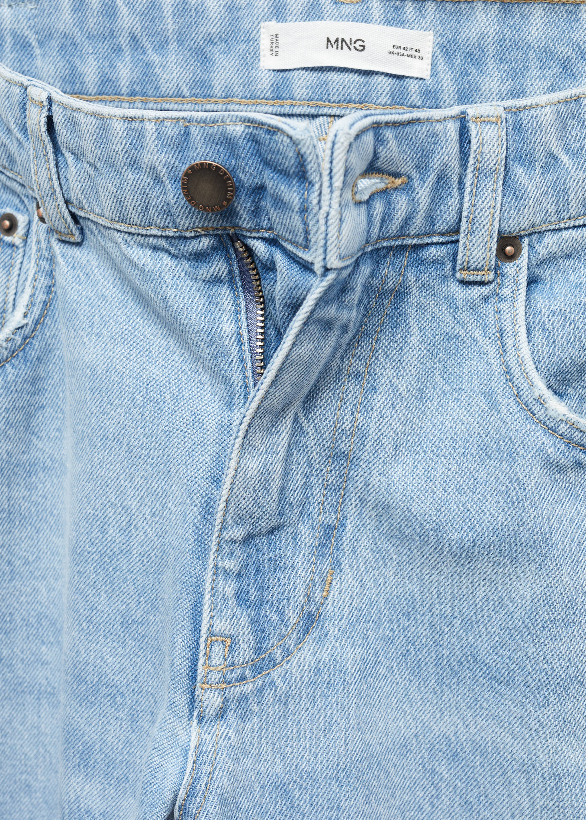 Světlé džíny loose fit s opraným efektem - Detail zboží 8