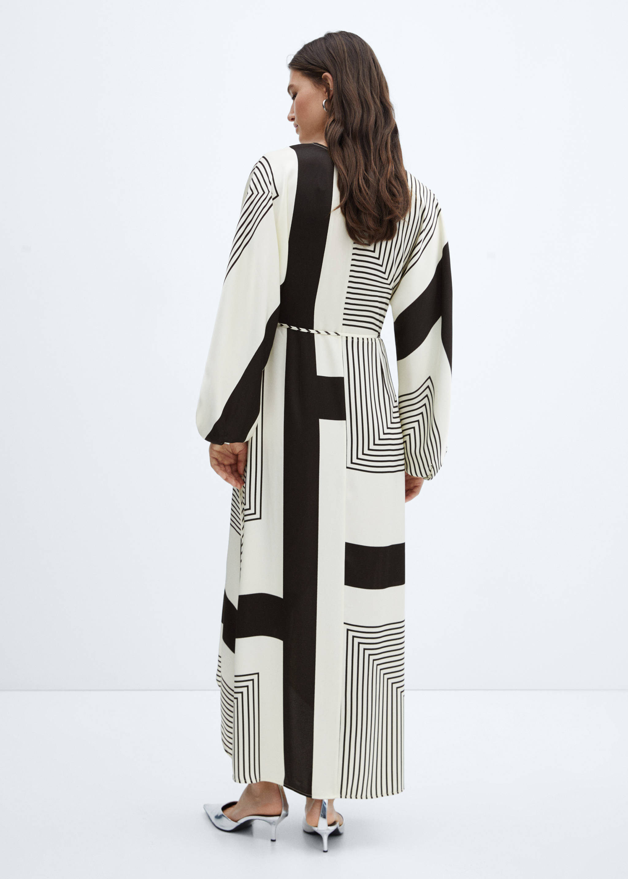 Vestit creuat estampat - Revers de l'article