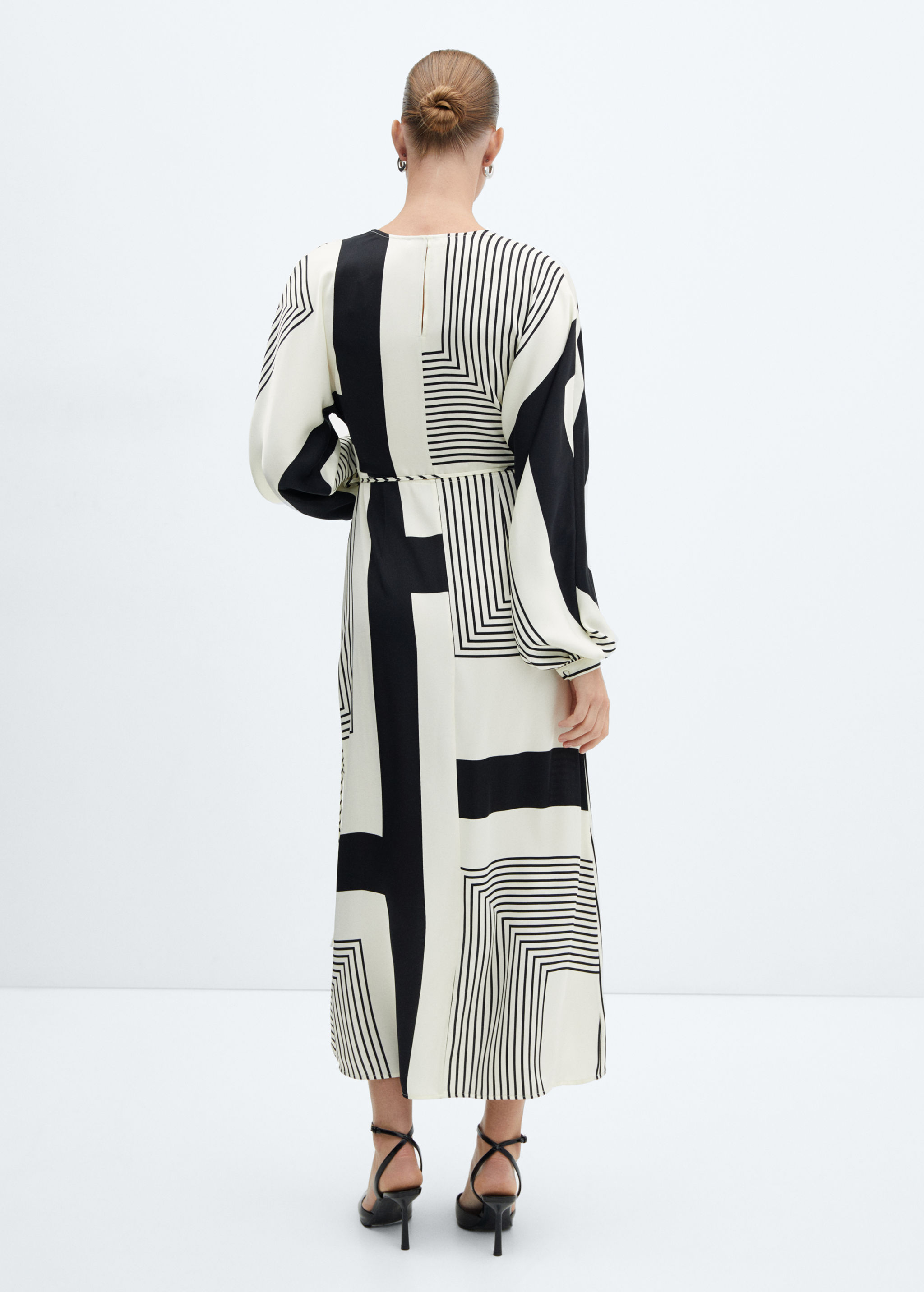 Vestit creuat estampat - Revers de l'article