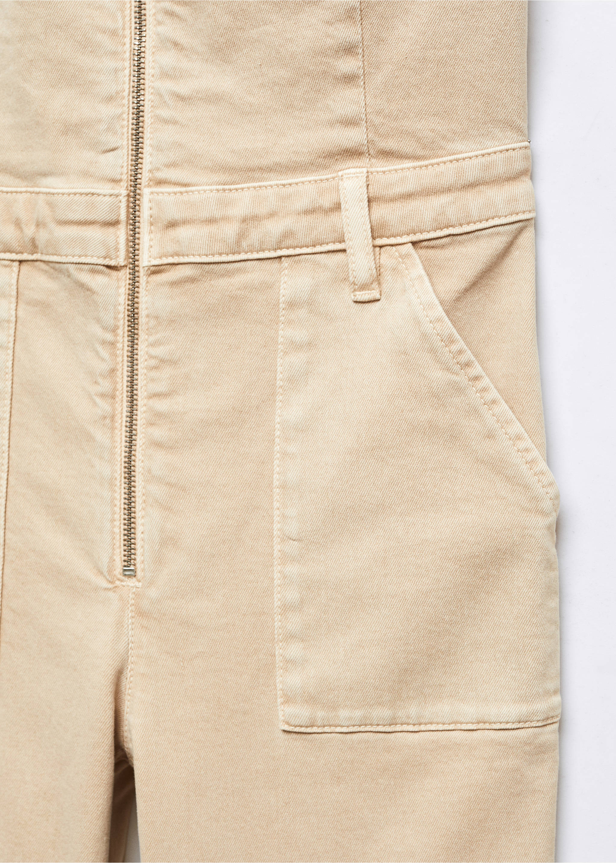 Mono vaquero cremallera - Detalle del artículo 8, Arena. Ref: 57065965-00.