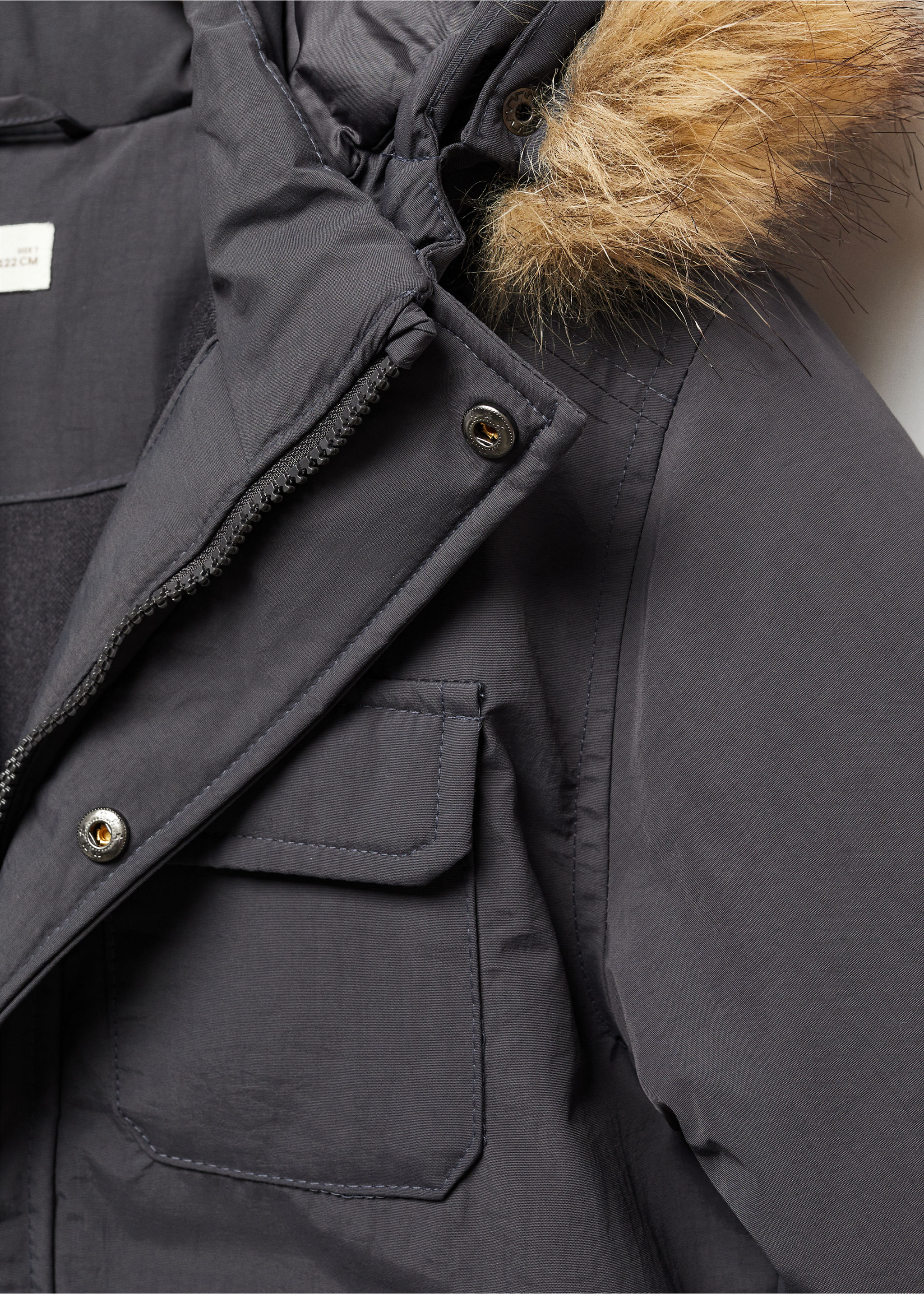 Anorak with shearling-effect hood - Details of the article 8