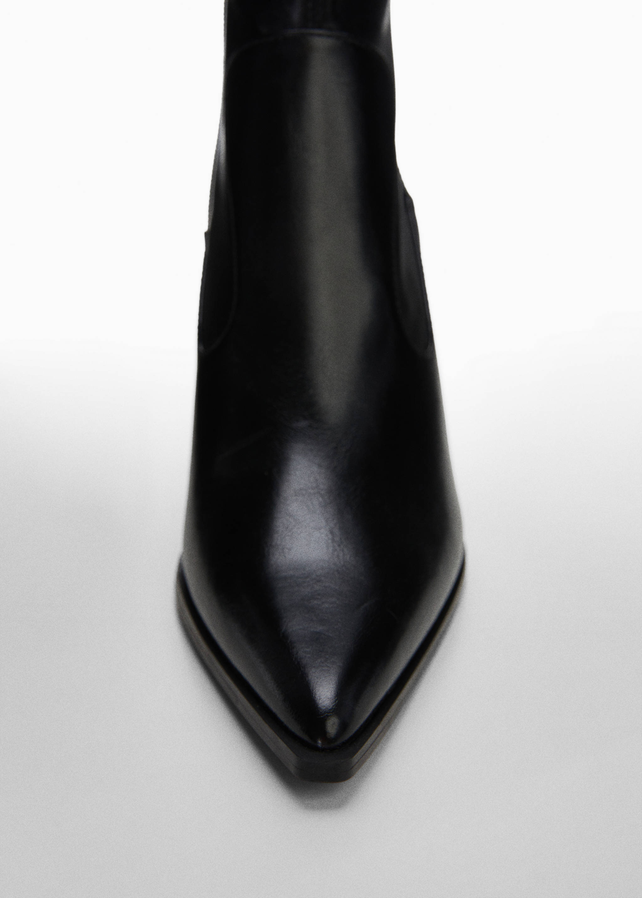 Spitze Stiefelette mit Reißverschluss - Detail des Artikels 2