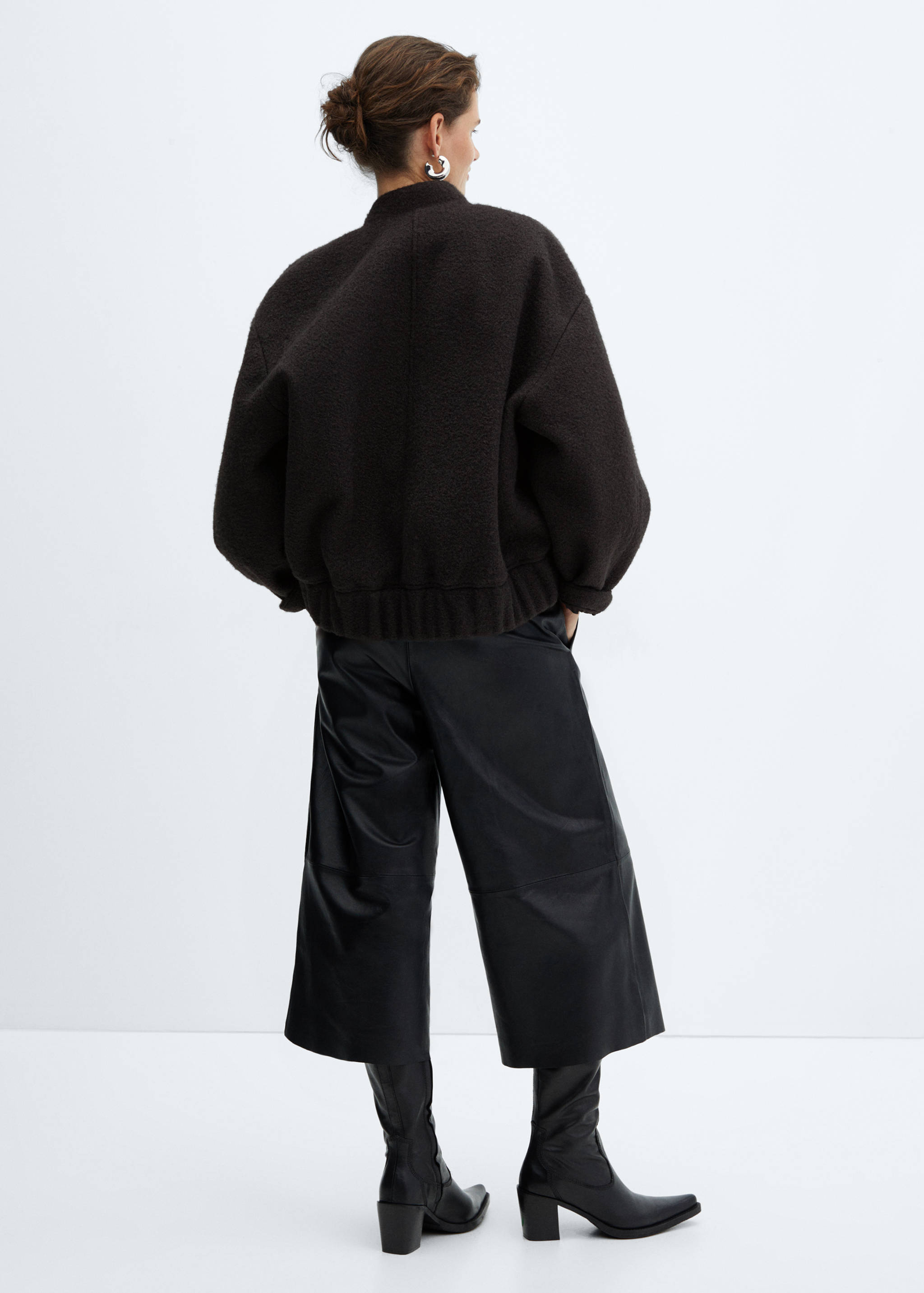 Oversized bomber jacket - Reverse of the article