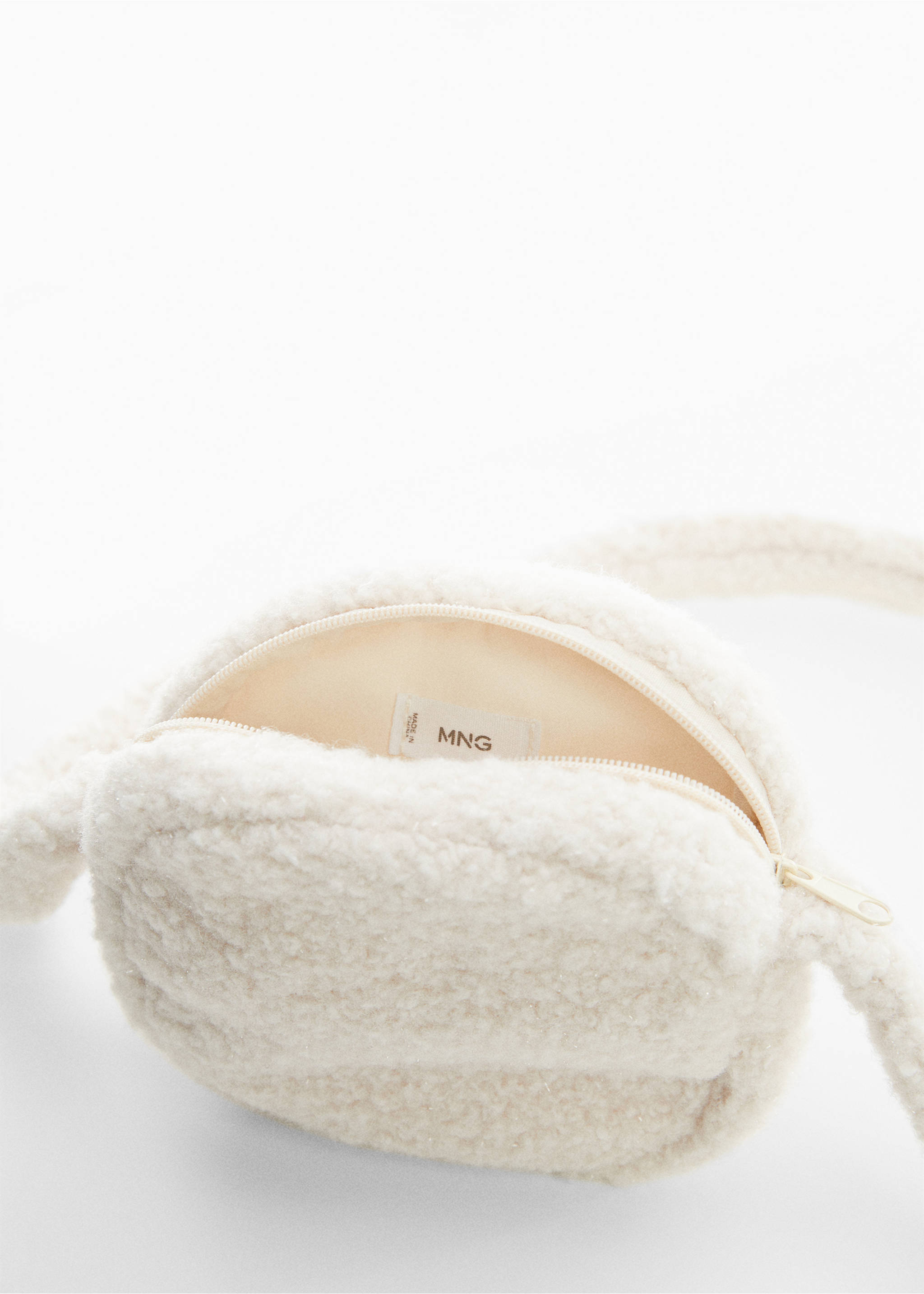 Shearling-effect bag - Details of the article 2, Ecru. Ref: 57065989-00.