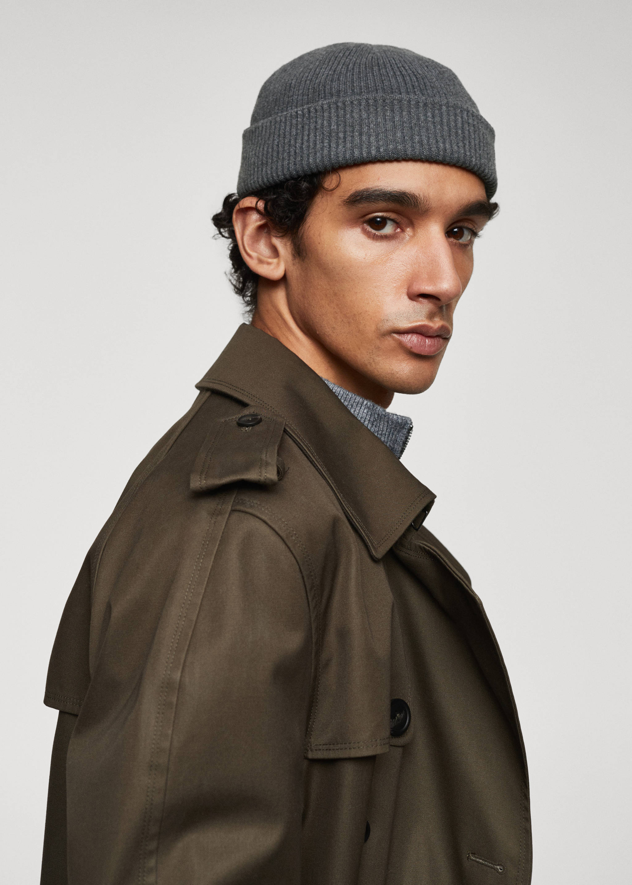 Stickad kort mössa - Detaljer om artikeln 9