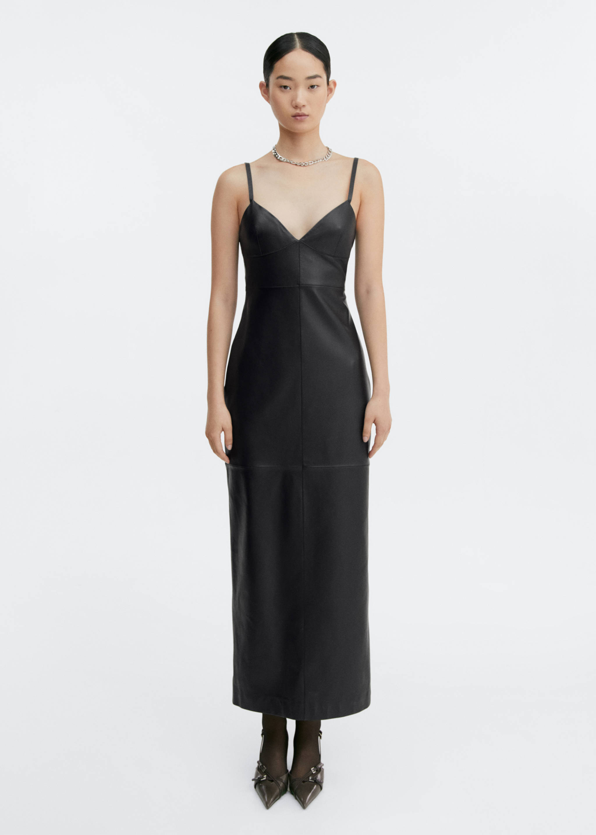 Šaty na ramínka s kůží - Celkový náhled