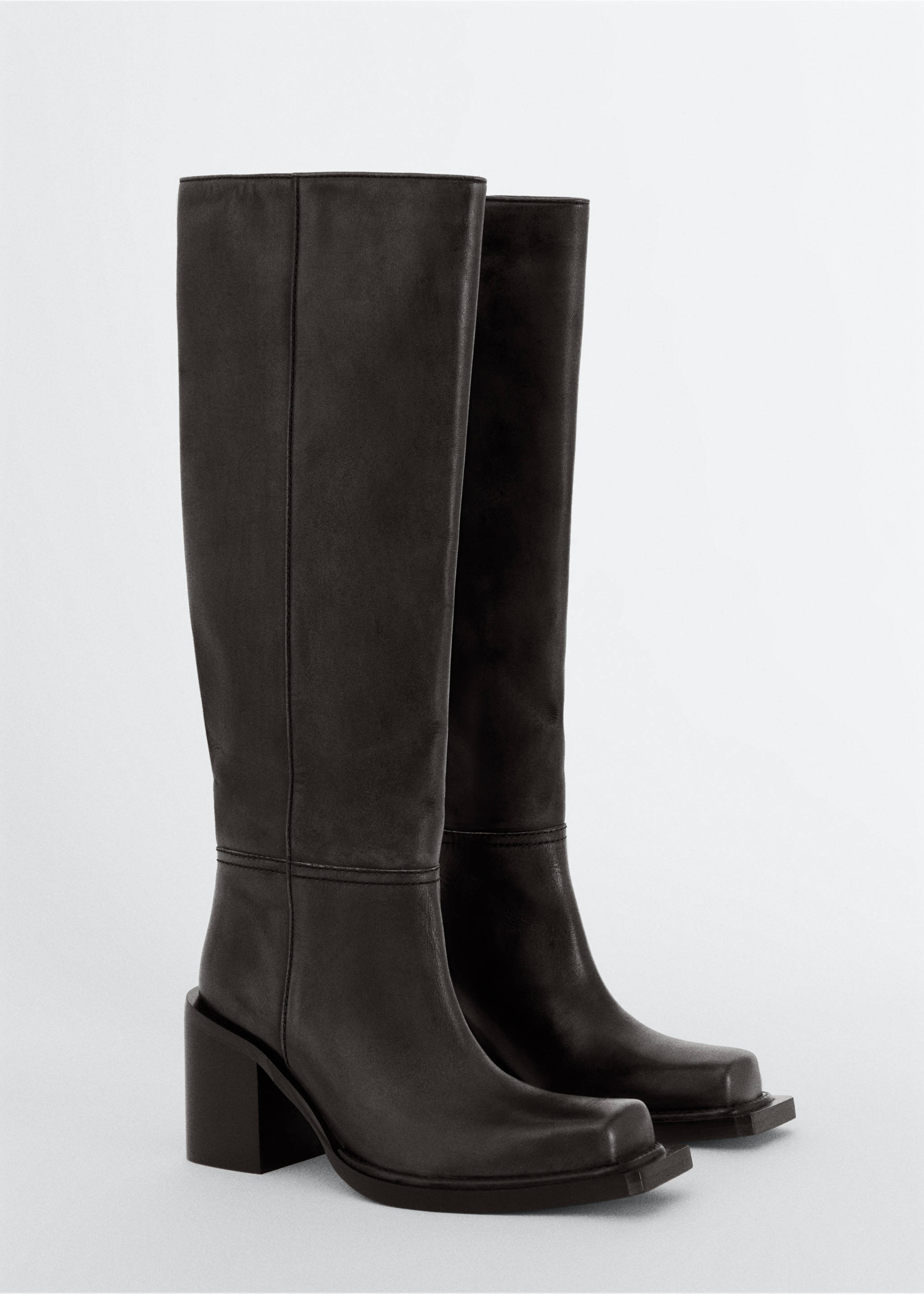 Tall leather boots - Medium plane, Black. Ref: 57066011-00.
