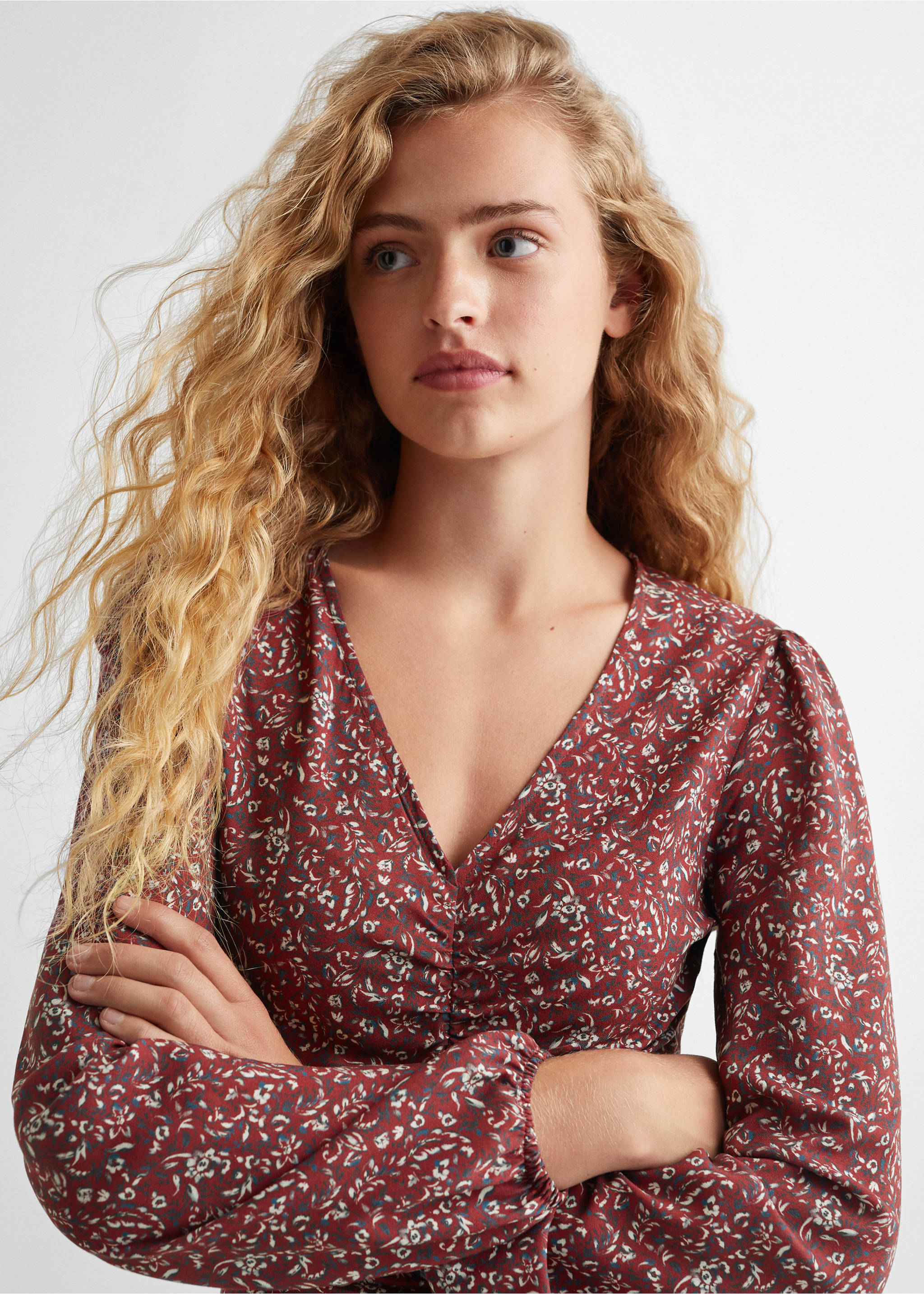 Ruched detail flower dress - Details of the article 1, Maroon. Ref: 57066020-00.