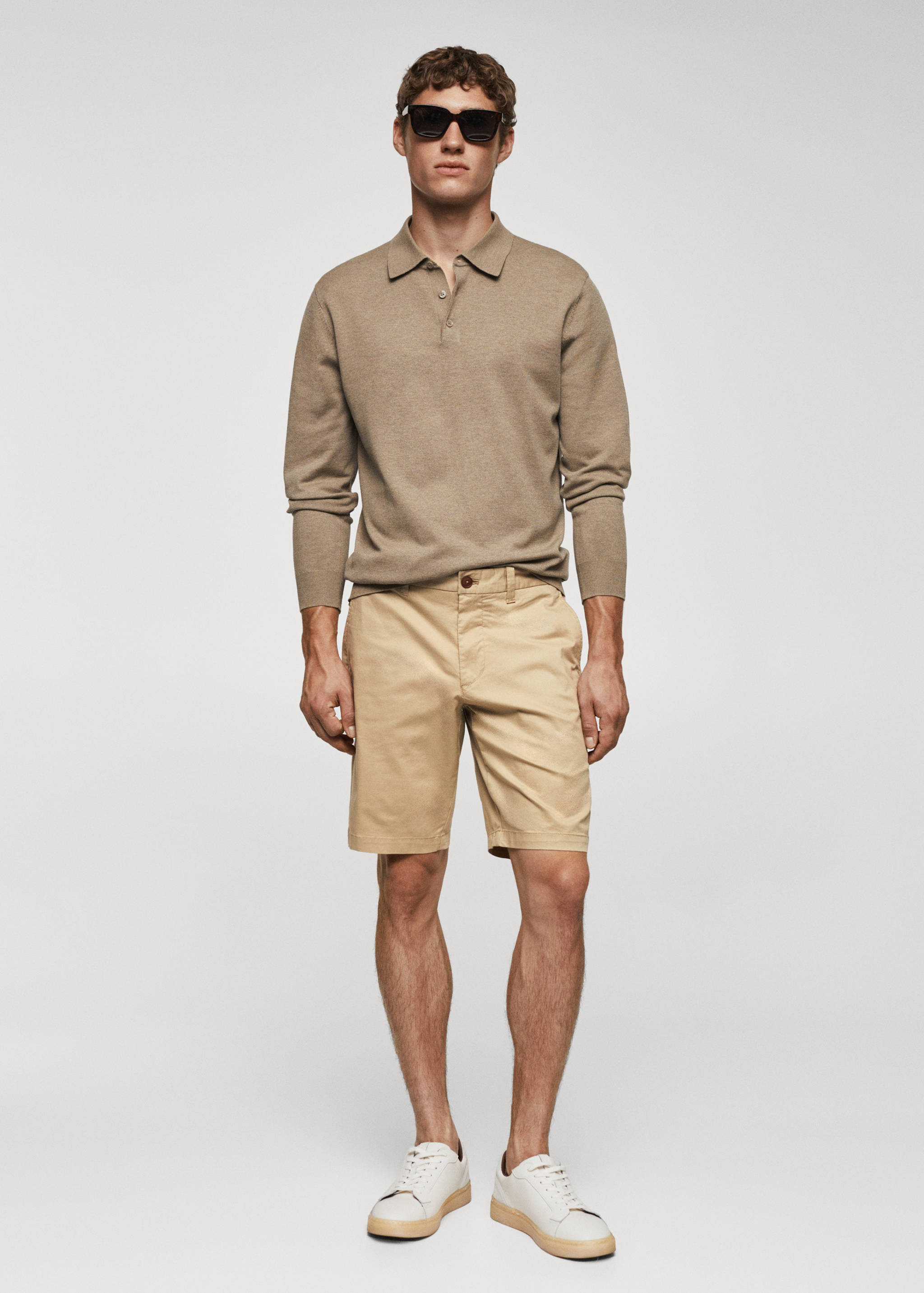 Slim-Fit-Bermudashorts im Chino-Stil aus Baumwolle - Allgemeine Ansicht