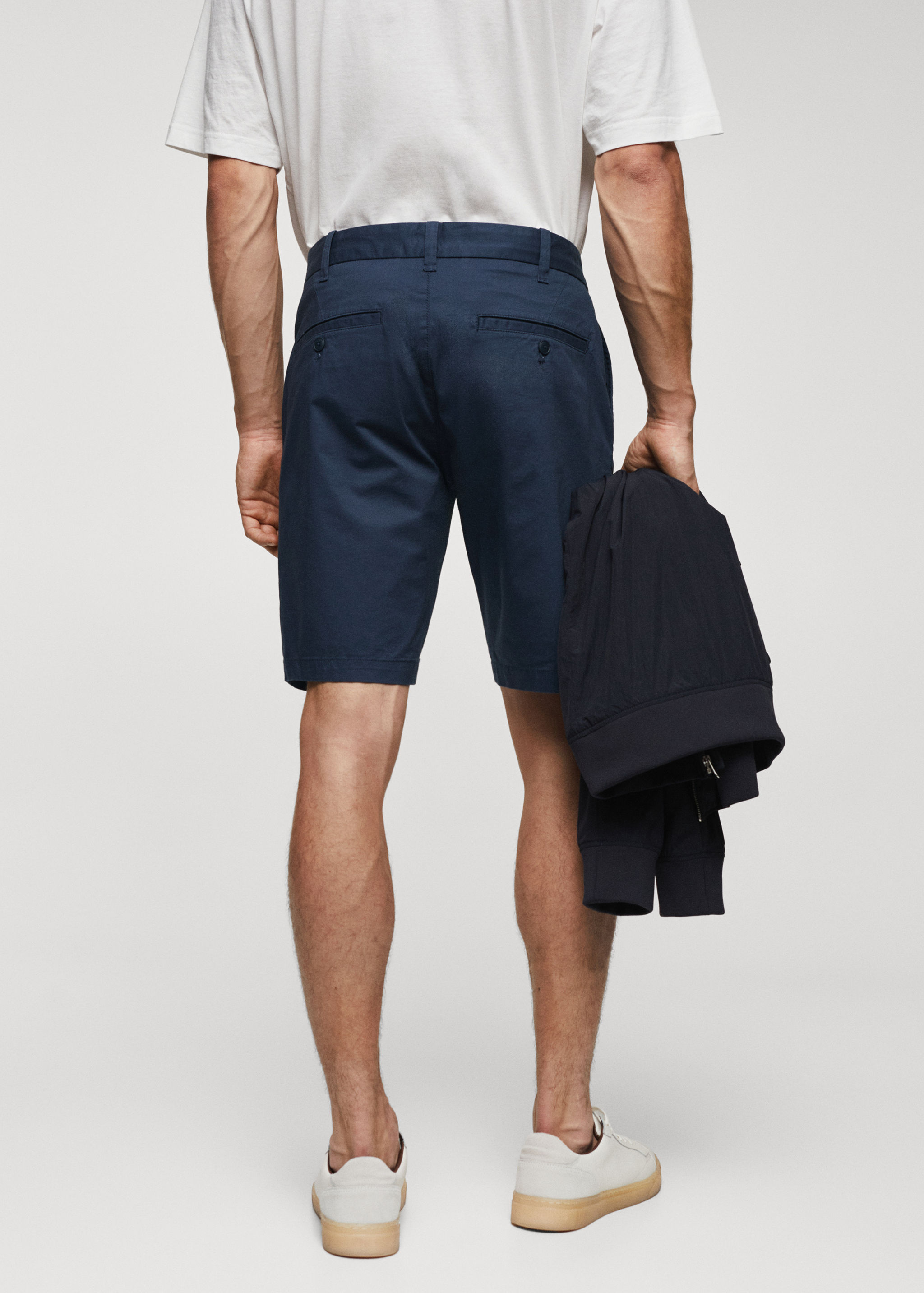 Slim-fit chino cotton bermuda shorts - Reverse of the article