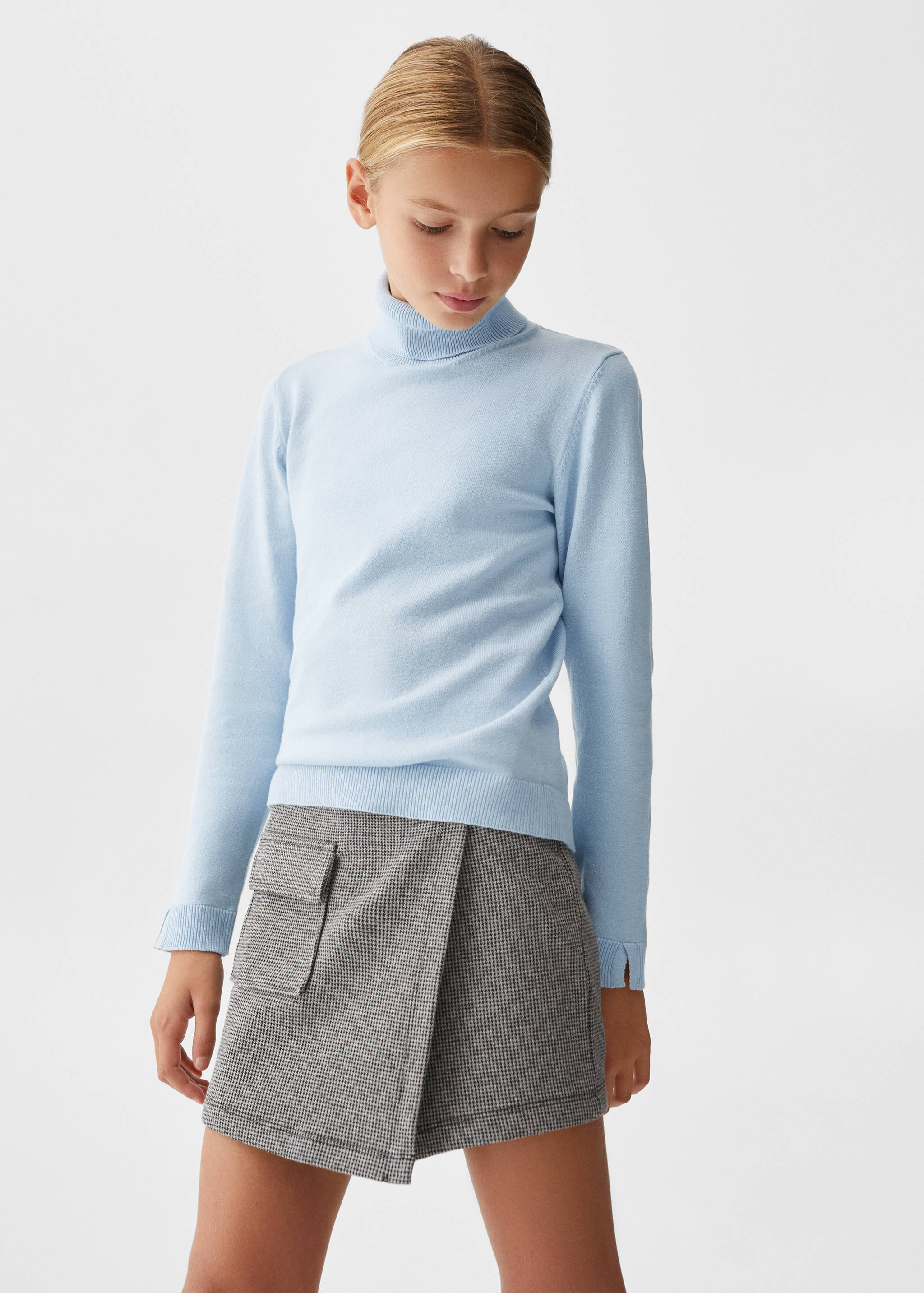 Pull-over col roulé - Plan moyen