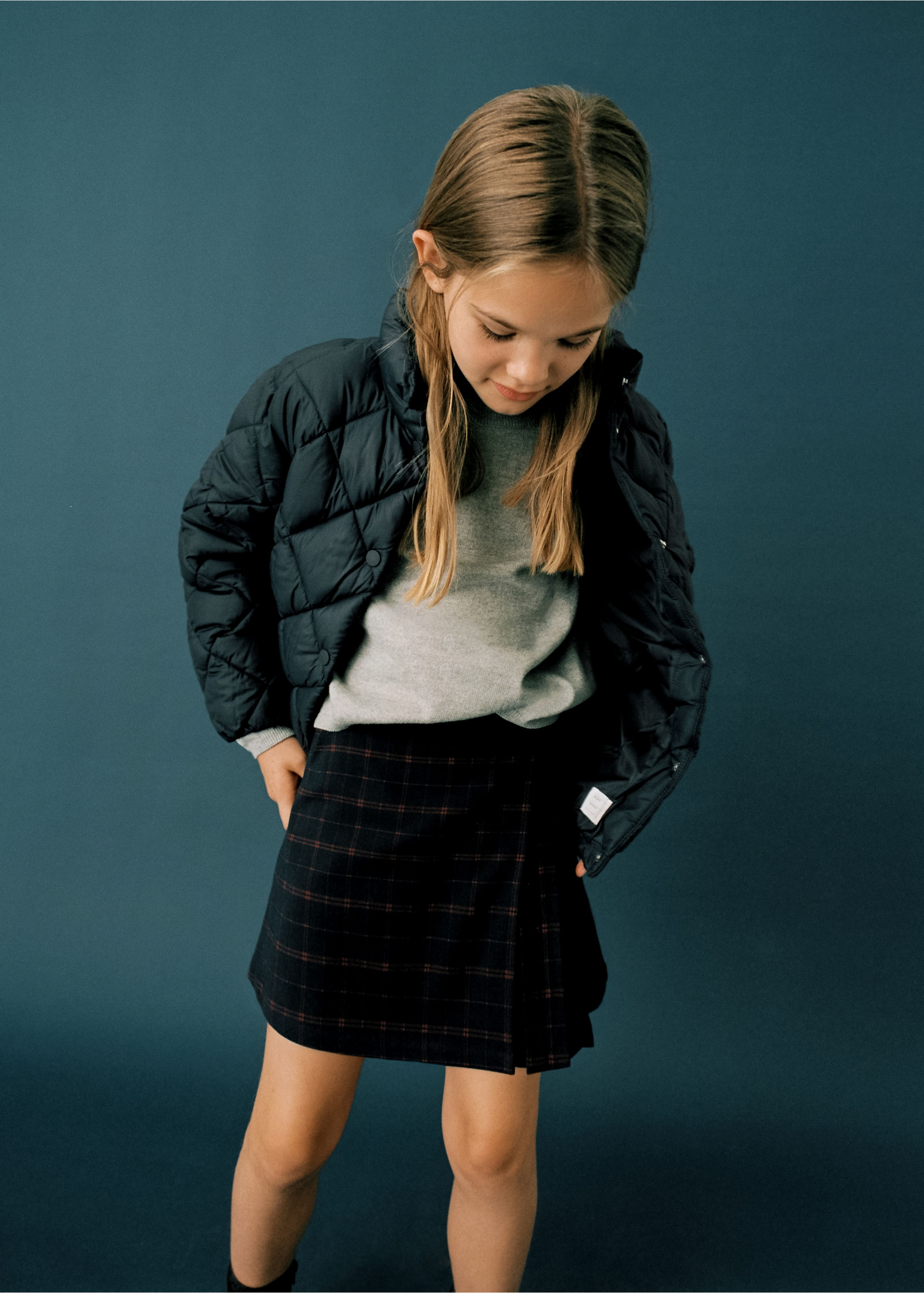 Pleated check skirt - Details of the article 5