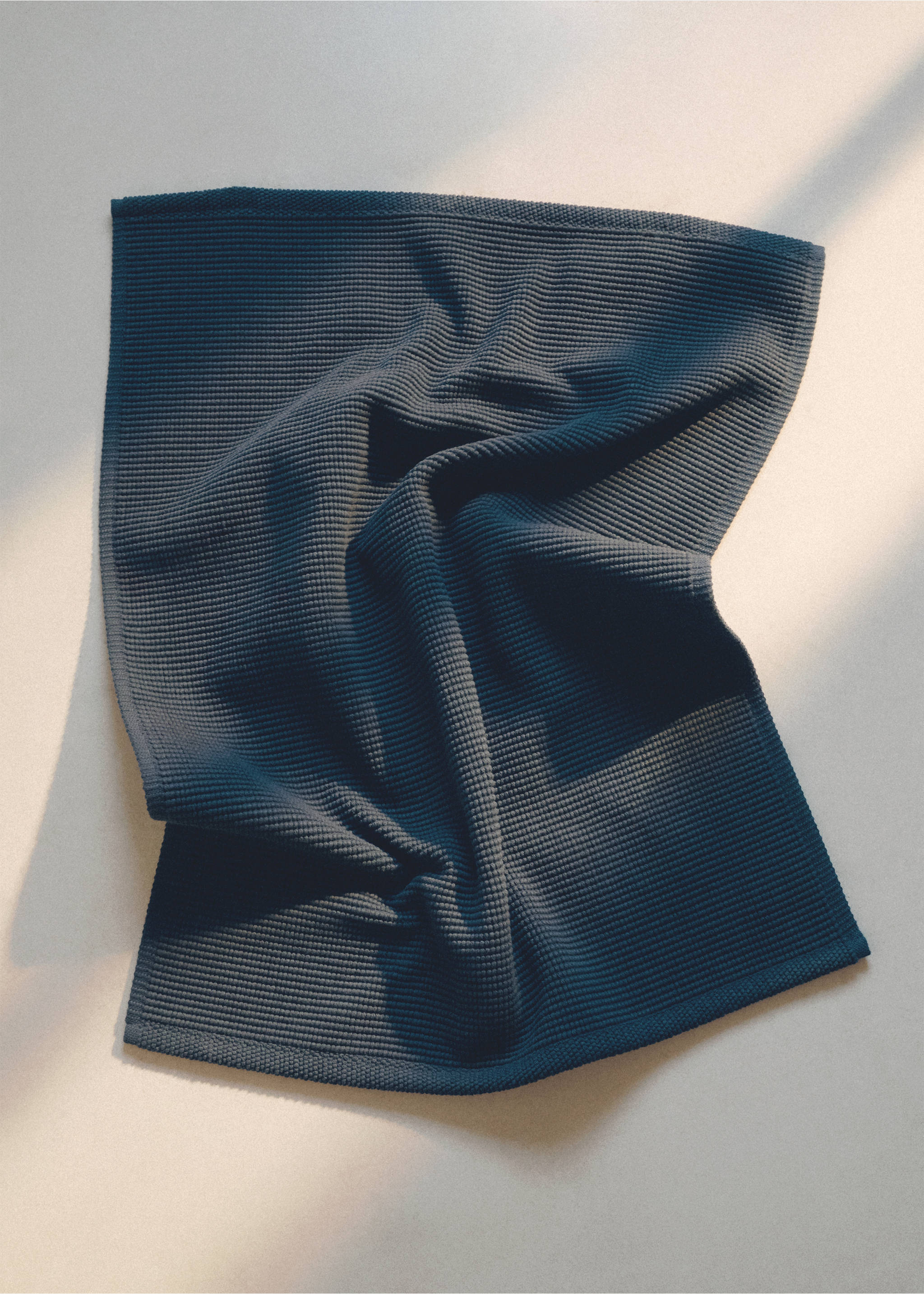 Boucle terry bathmat 50x70cm - Details of the article 6, Dark Navy. Ref: 57066318-00.