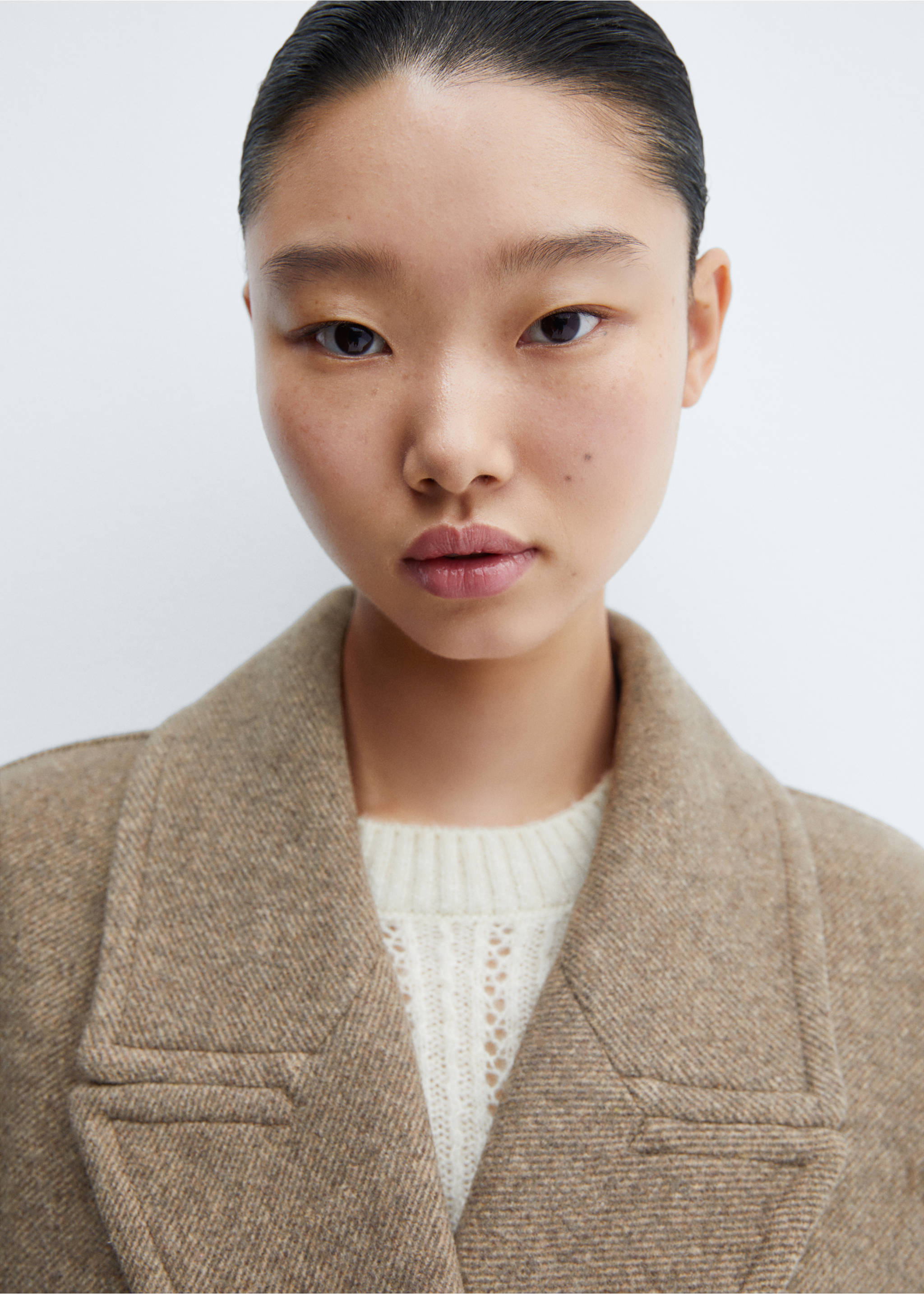Oversize wool coat - Details of the article 1, Medium Brown. Ref: 57066711-00.