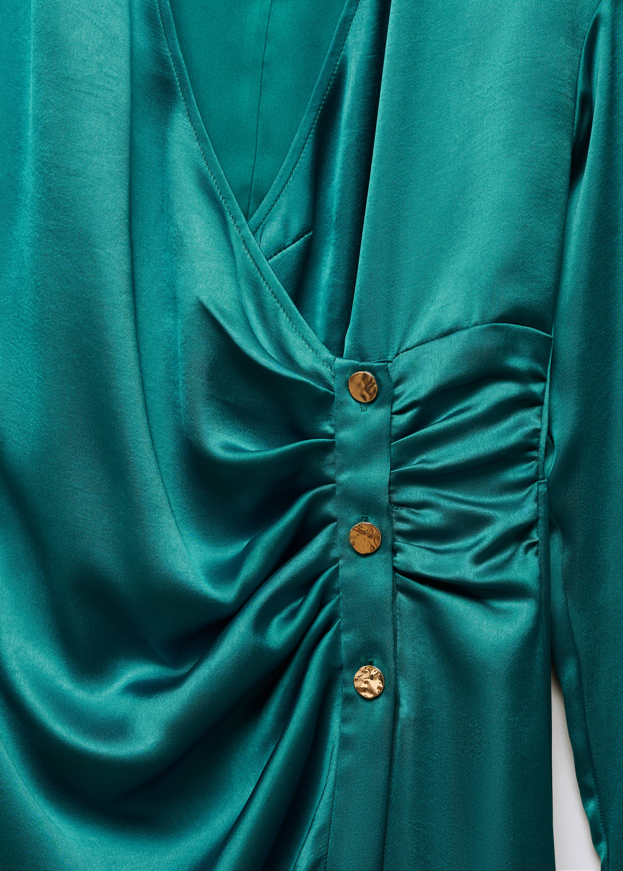 Triple-button satin dress - Details of the article 8