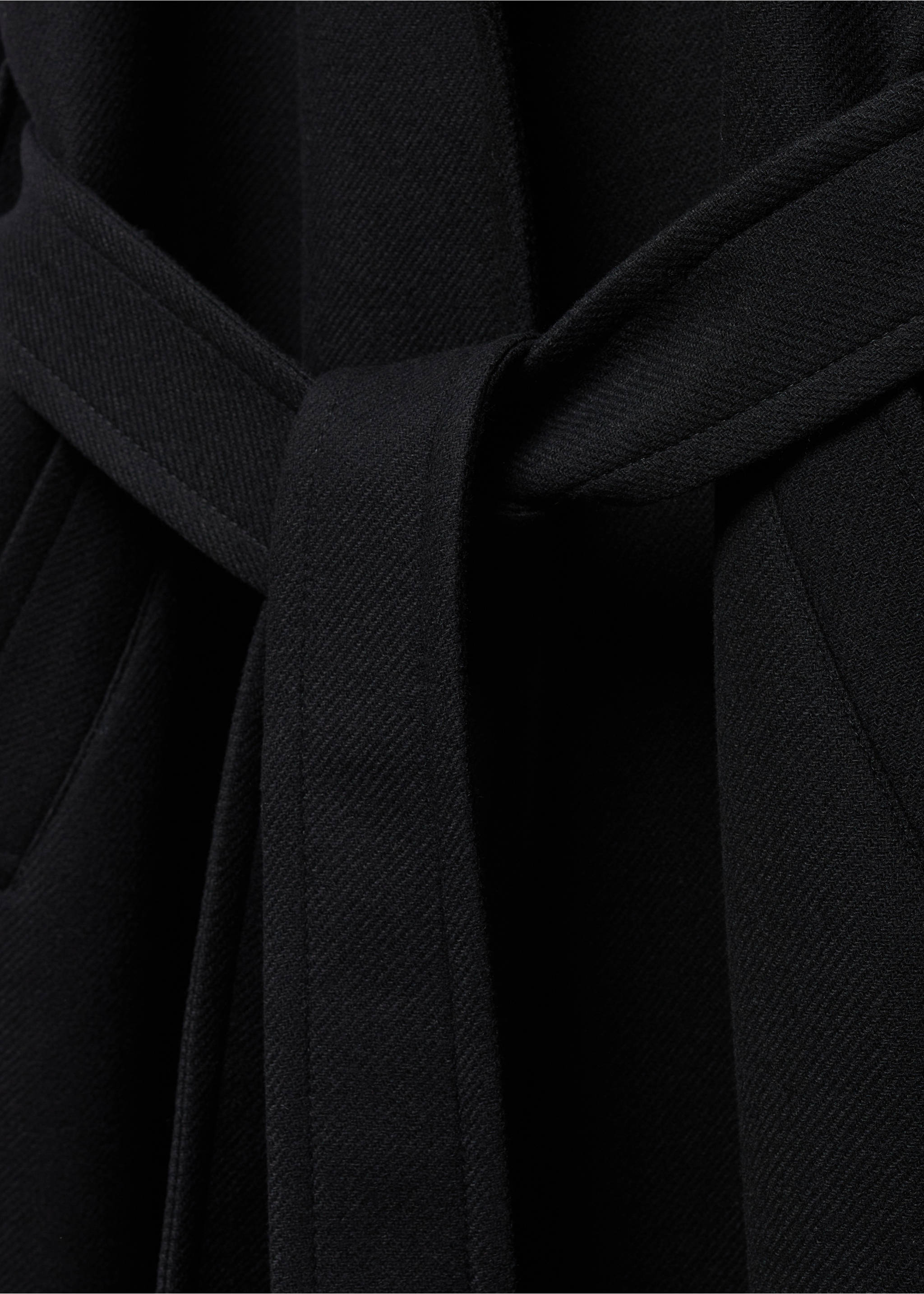 Manteco wool coat with oversized lapels - Details of the article 8, Black. Ref: 57066727-00.