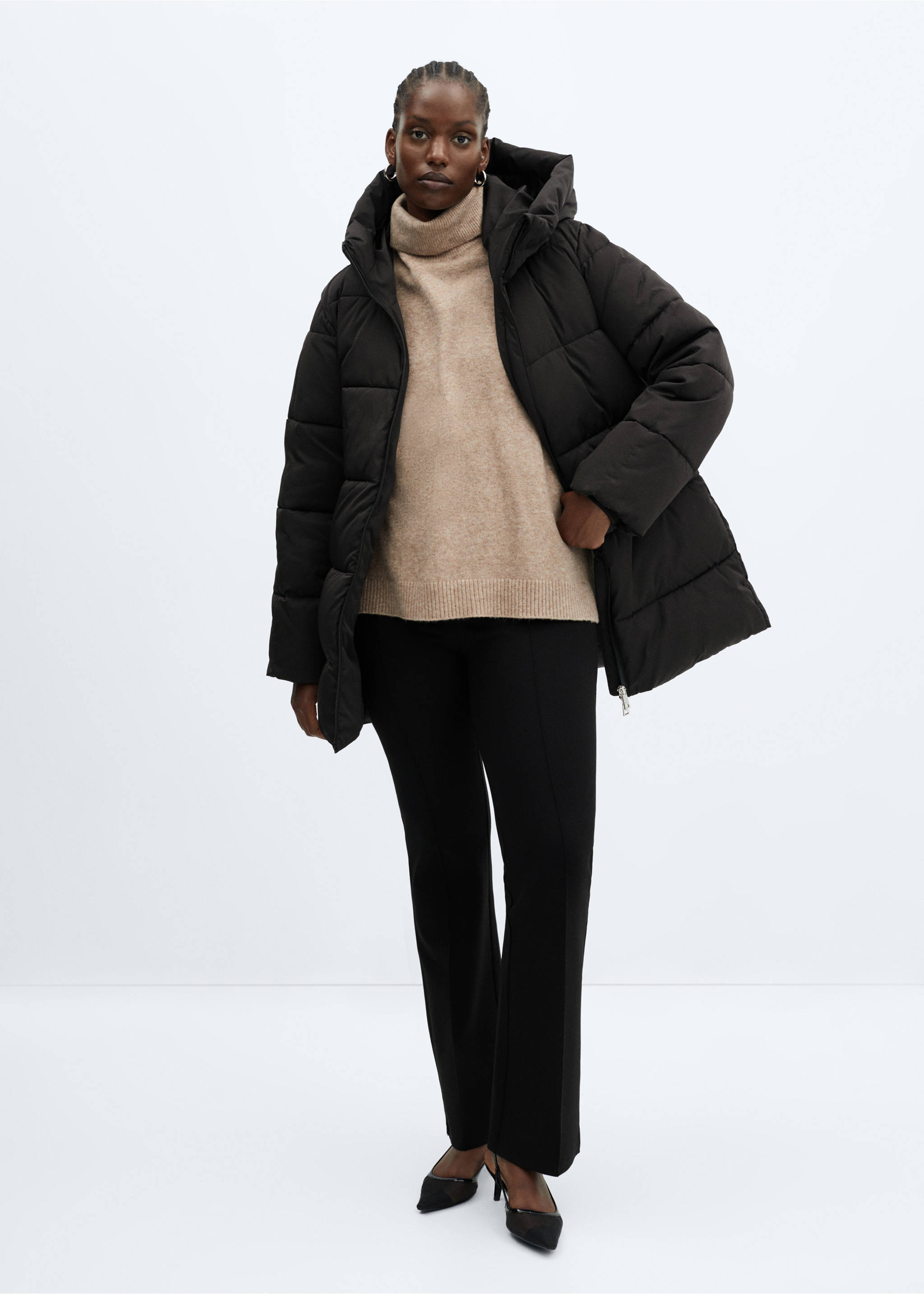 Prošívaný anorak s kapucí - Detail zboží 3, Černá. Ref: 57067702-00.