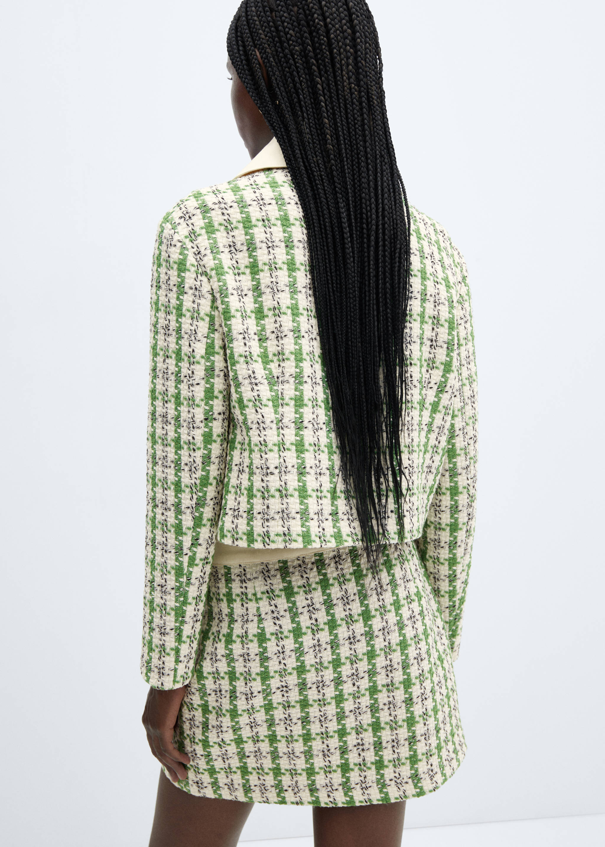 Tweed jacket with shirt collar - Reverse of the article