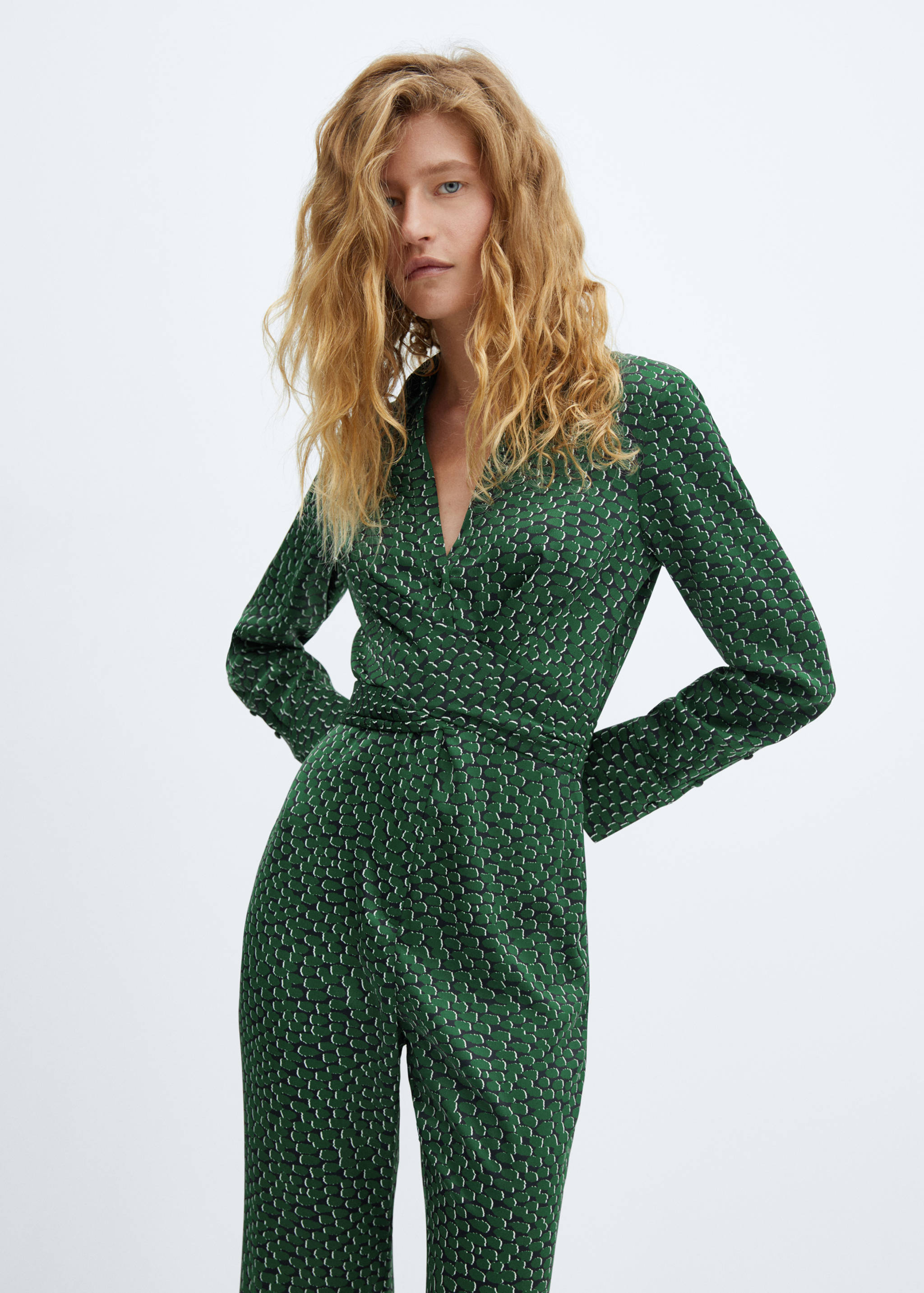 V-neck satin jumpsuit - Medium plane