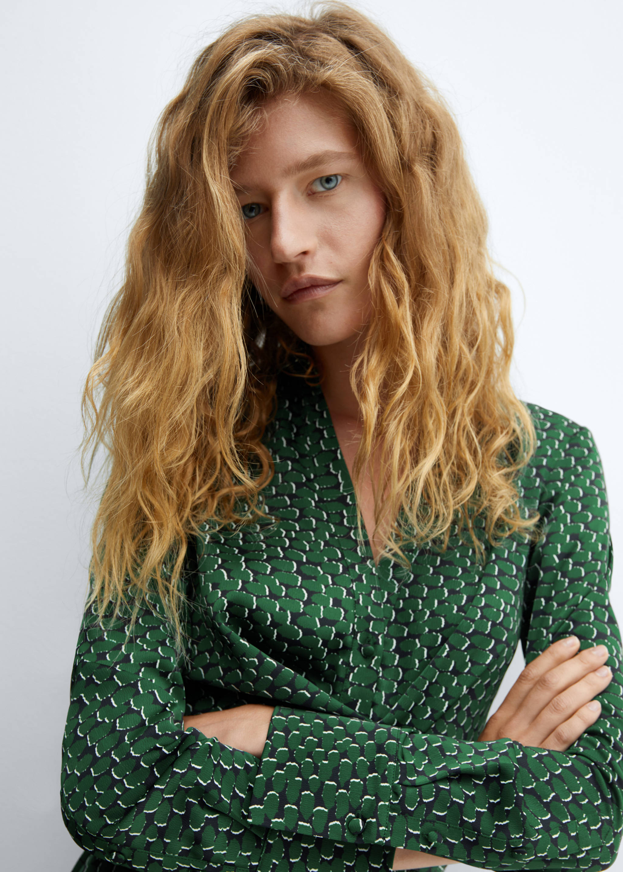 V-neck satin jumpsuit - Details of the article 1