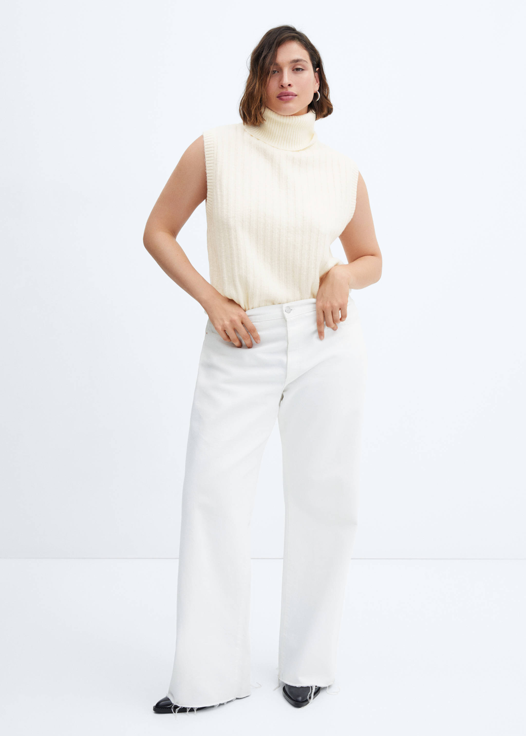 Gerippter Pullunder mit Rollkragen - Detail des Artikels 3