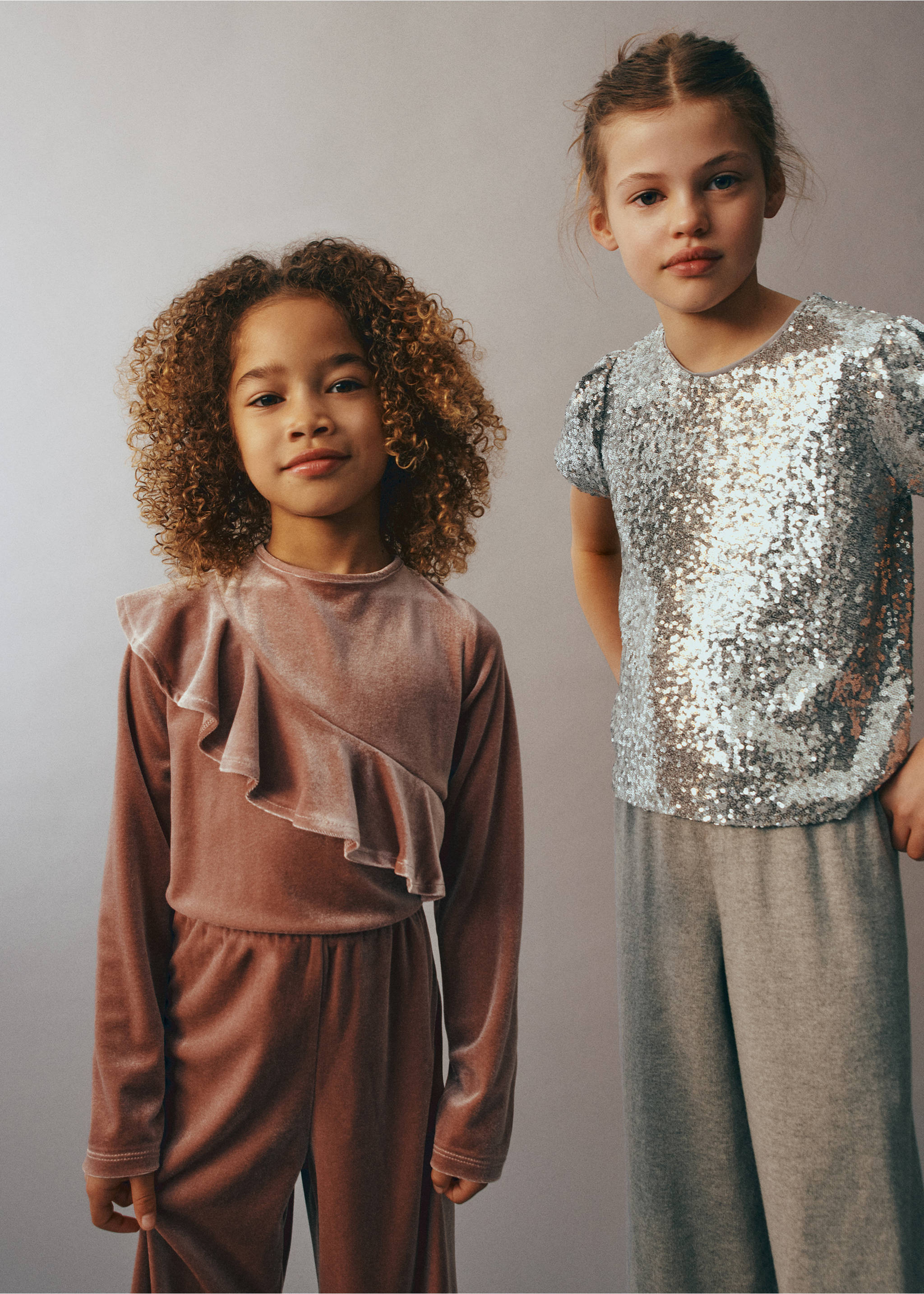 Combinaison longue velours - Détail de l'article 6, Rose. Ref: 57069093-00.