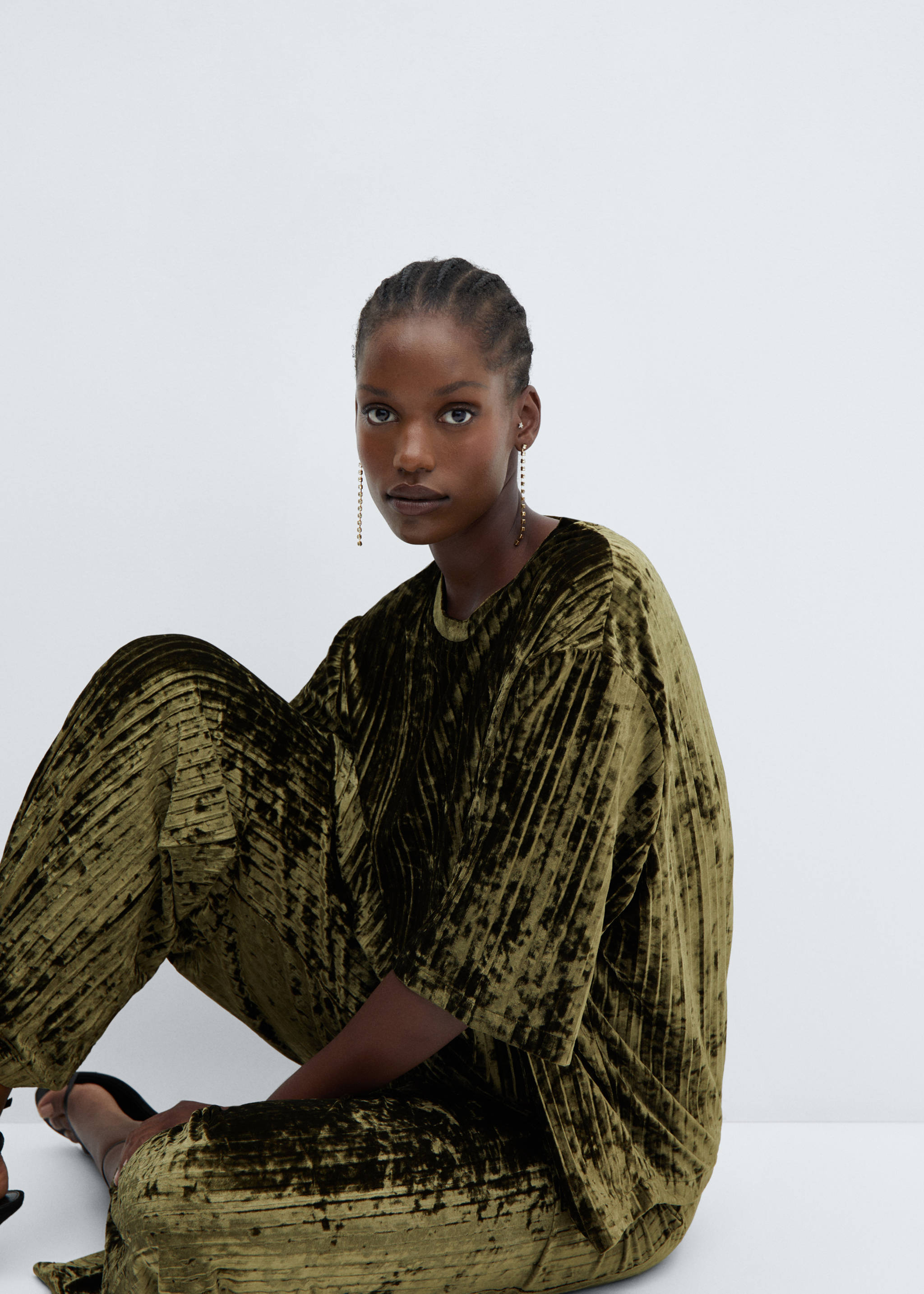 Pleated velvet pants - Details of the article 4