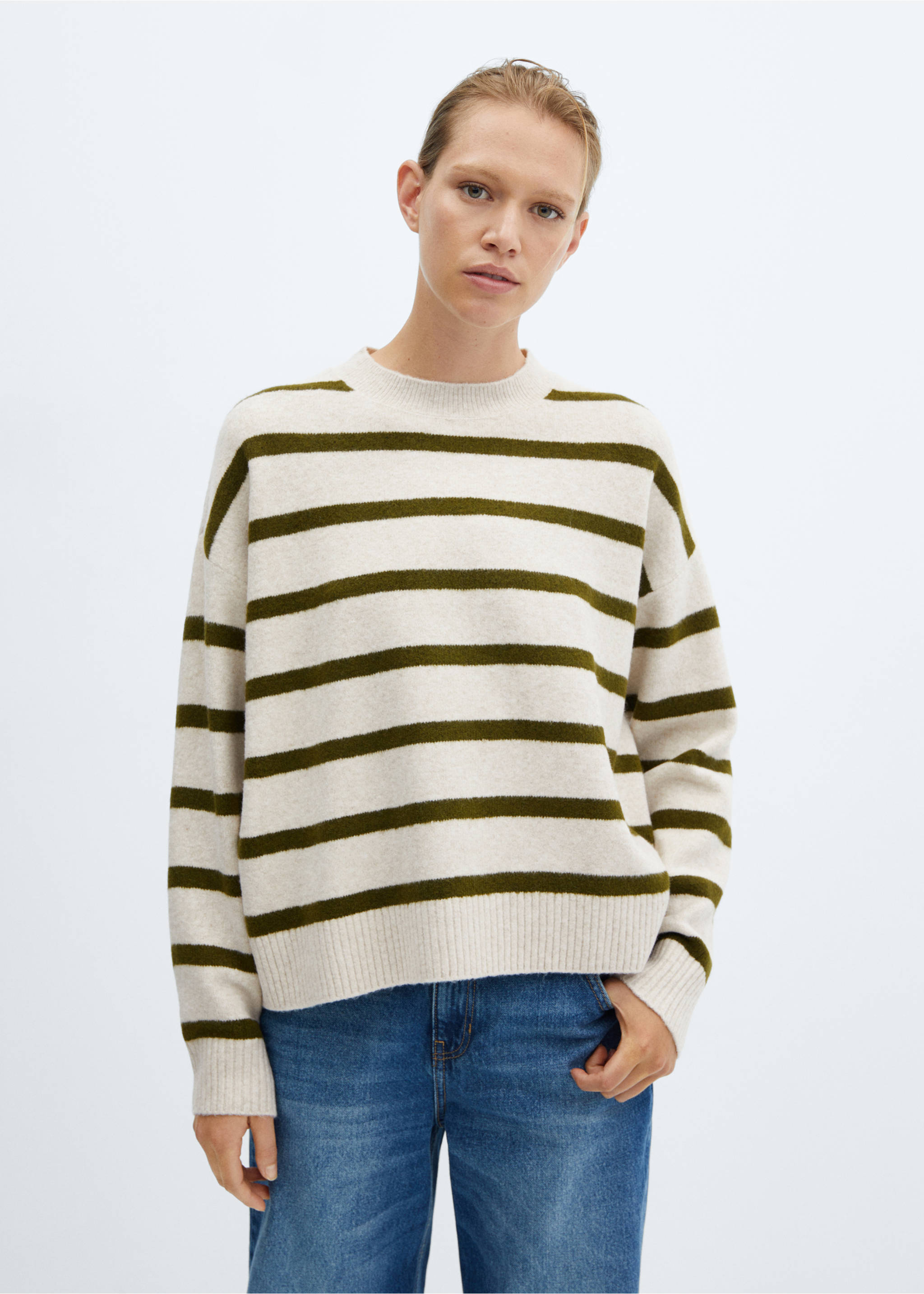 Round-neck striped sweater - Medium plane, Khaki. Ref: 57069101-00.