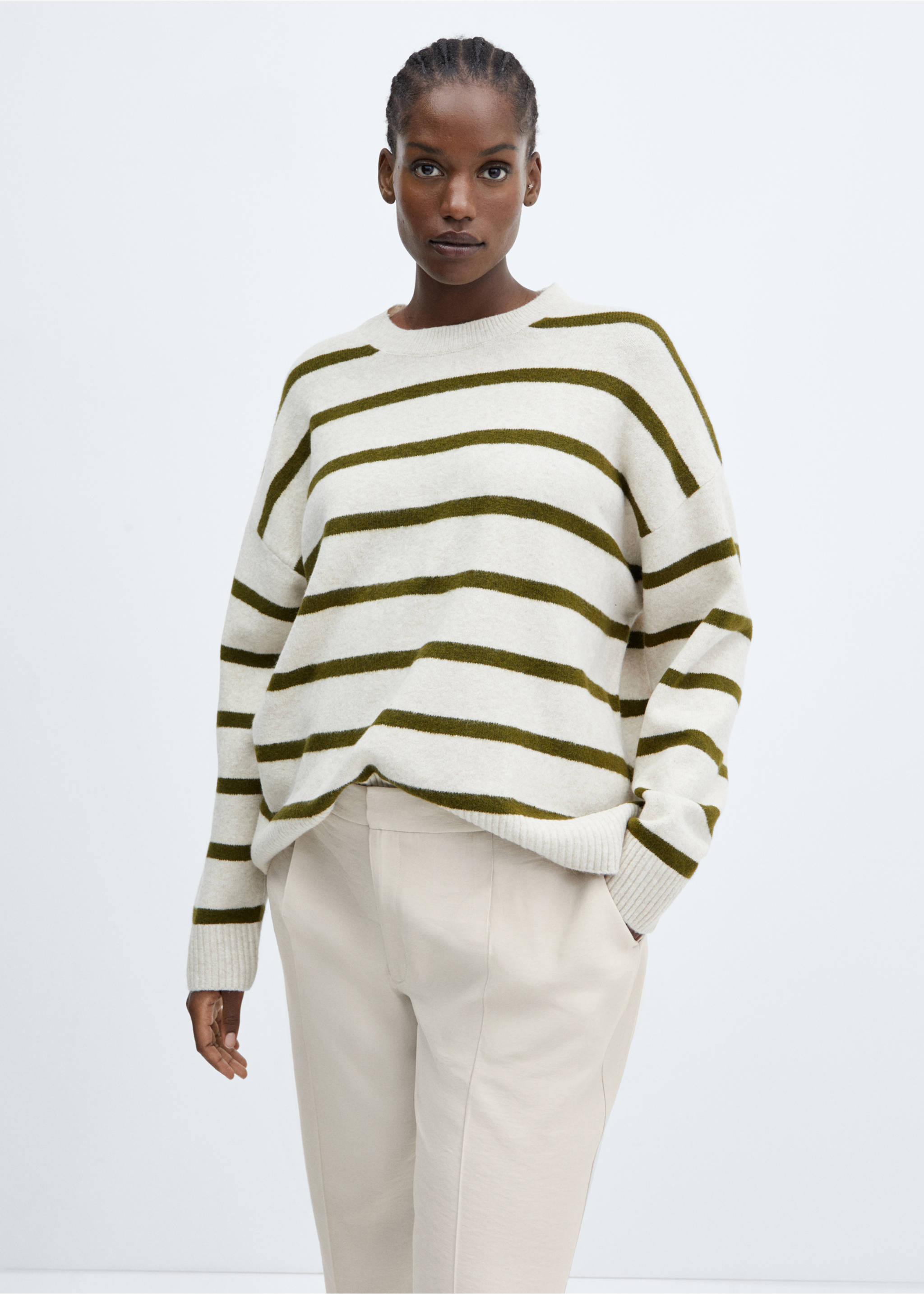 Round-neck striped sweater - Details of the article 5, Khaki. Ref: 57069101-00.