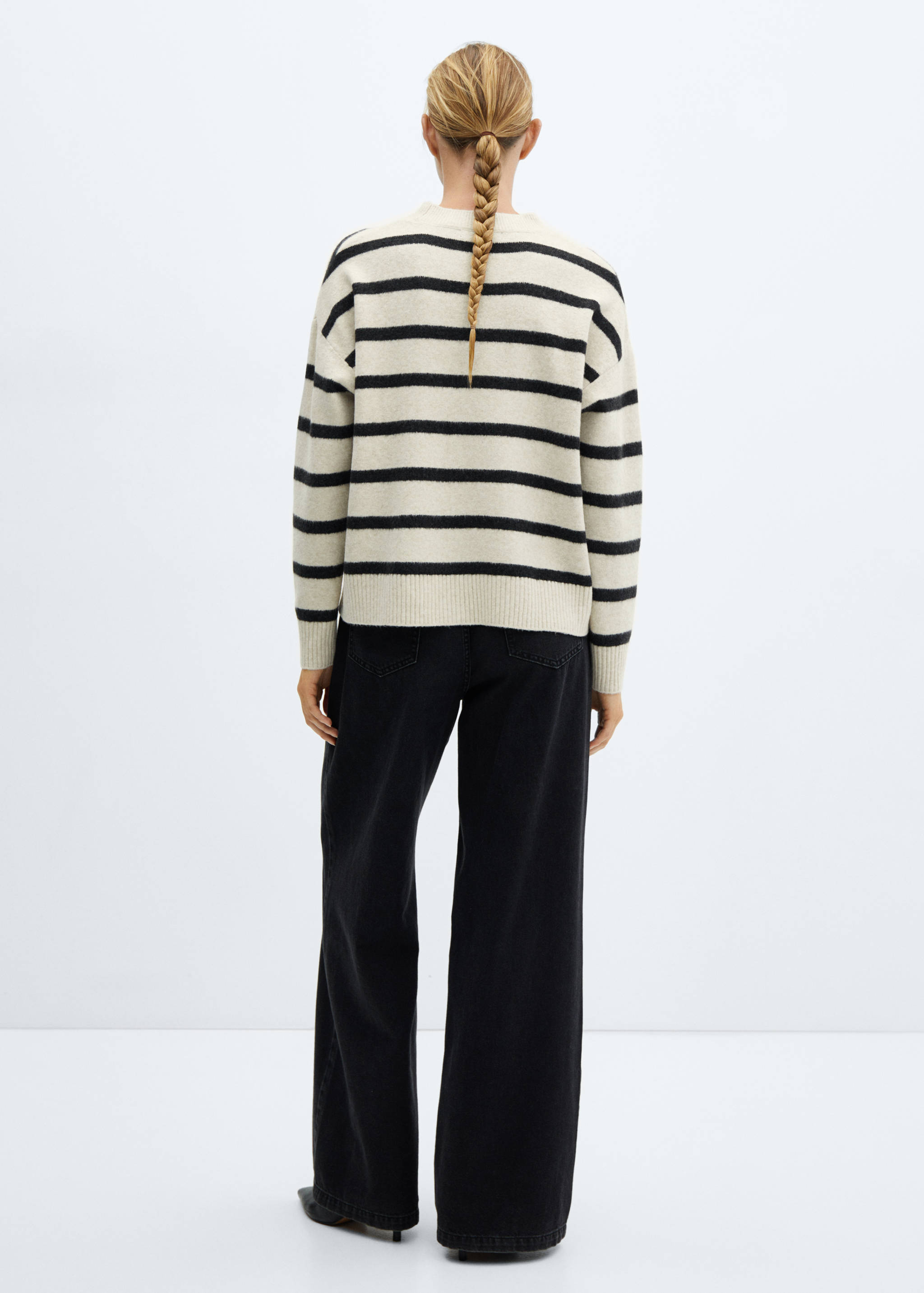 Round-neck striped sweater - Reverse of the article