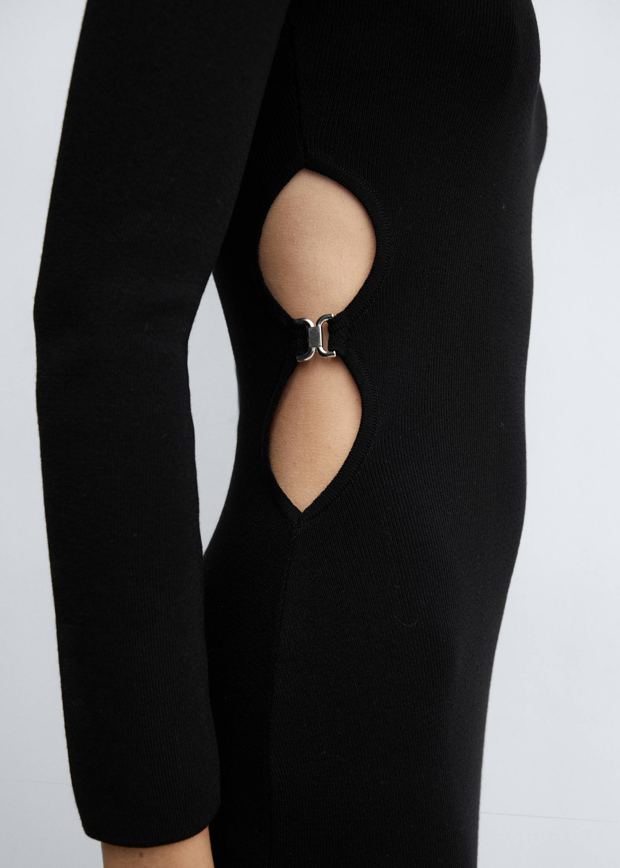 Metallic dress with slit detail - Details of the article 6