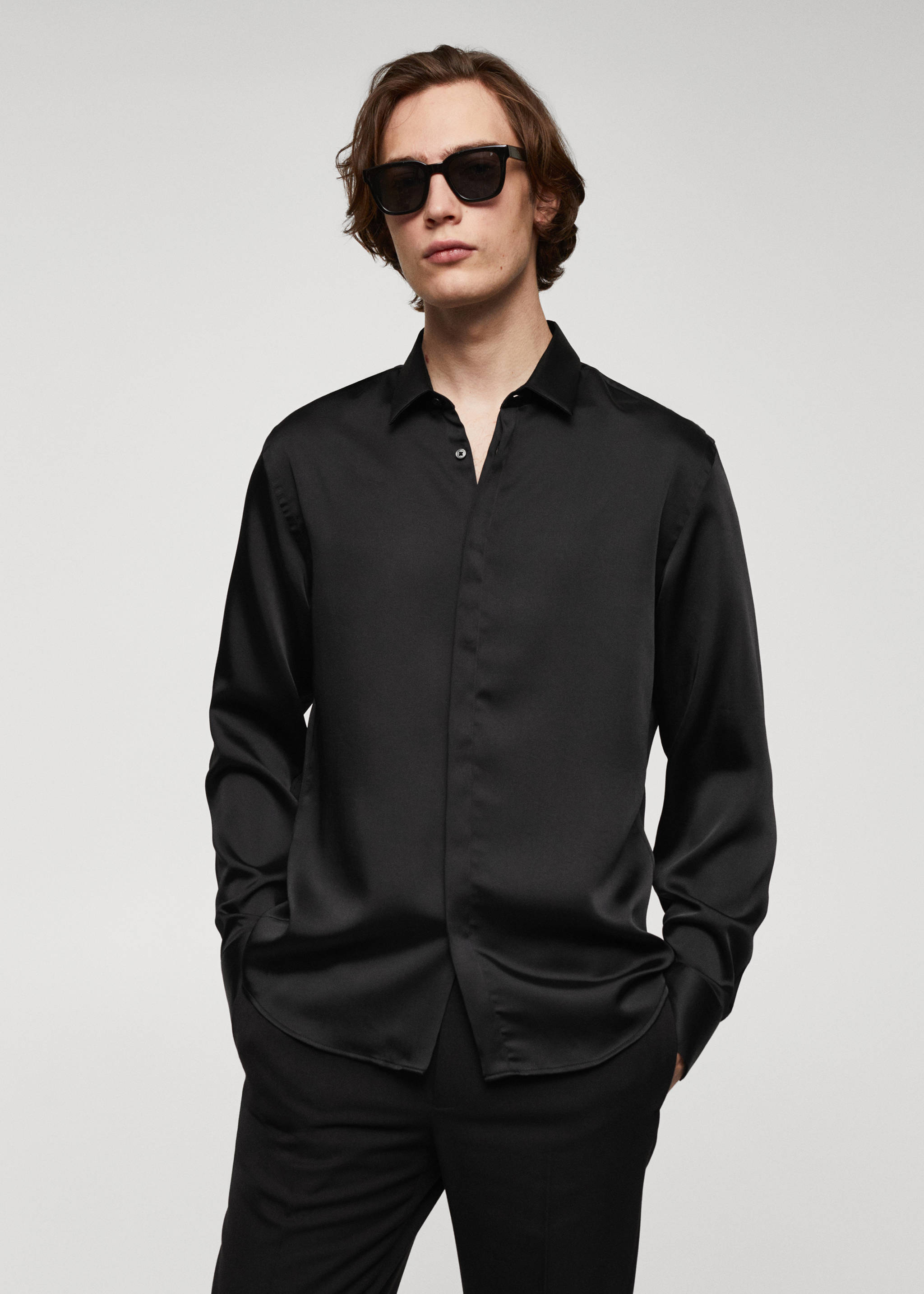 Satin finish flowy shirt - Medium plane