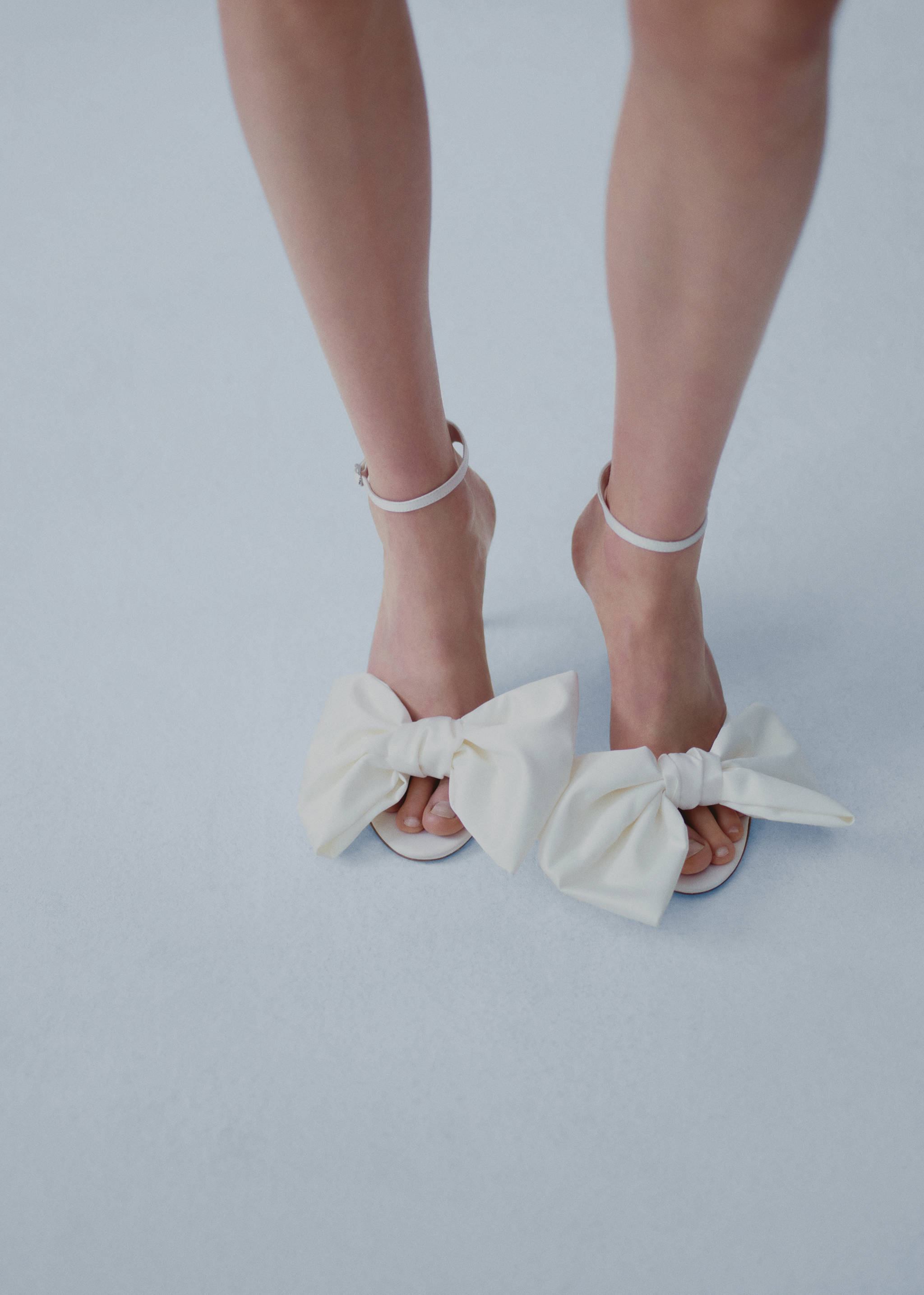 Πέδιλα με σατέν φιόγκο - Λεπτομέρεια του προϊόντος 9